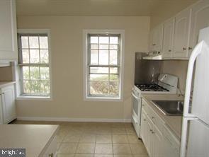 PLYMOUTH GARDENS - Residential