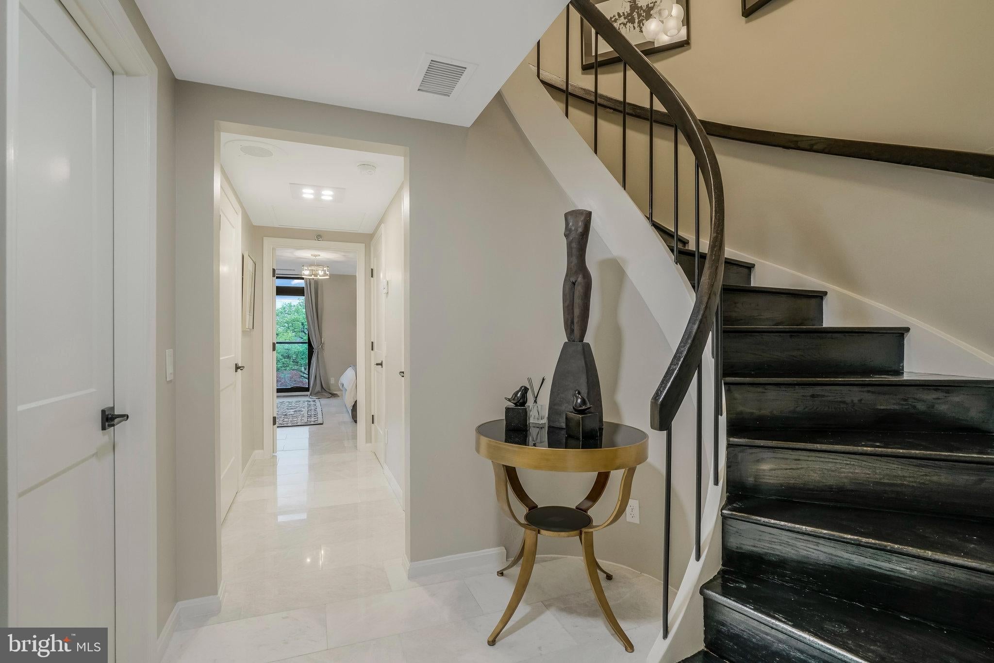 1401 N OAK STREET 308