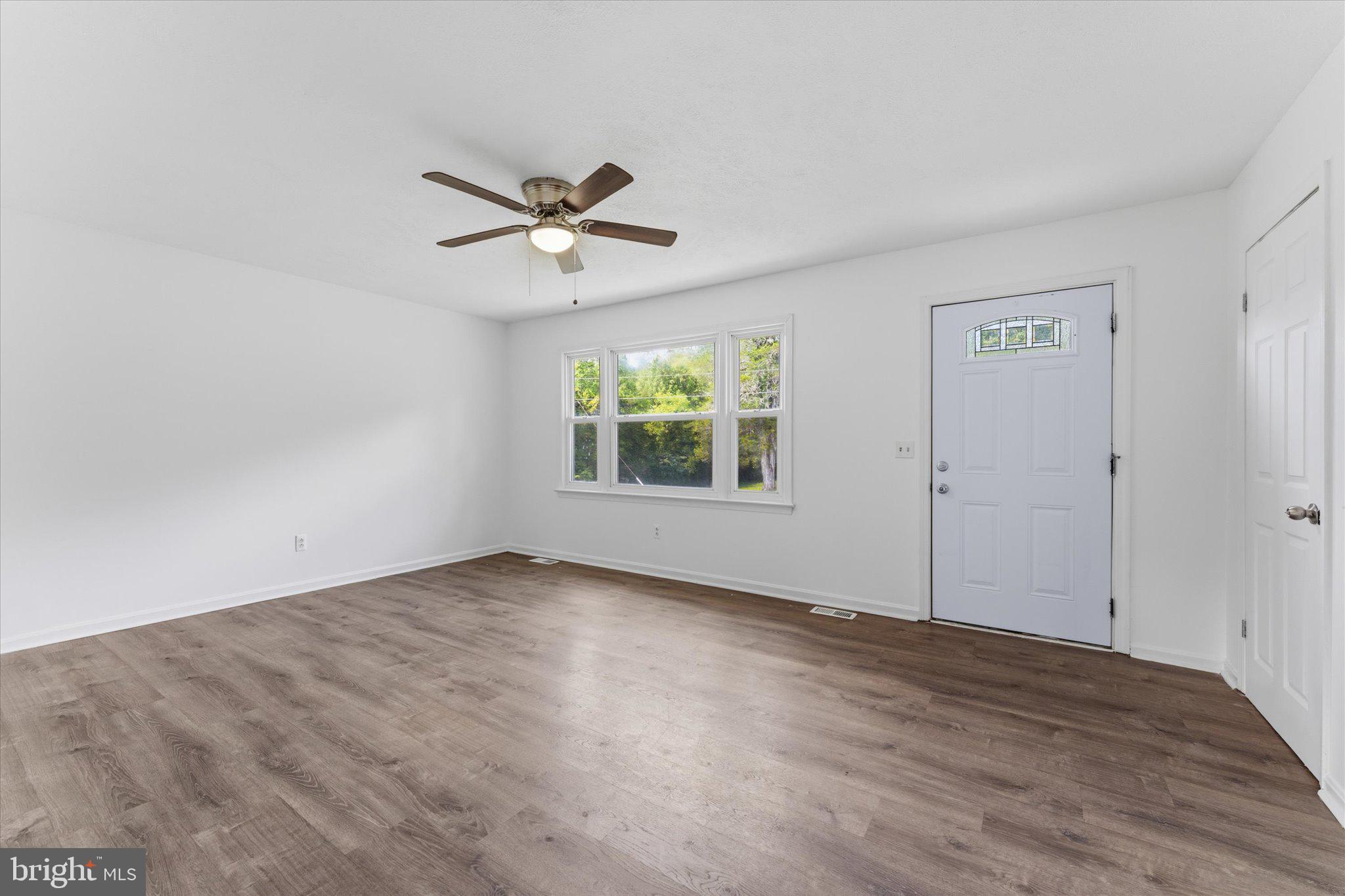 9359 PARADISE ROAD