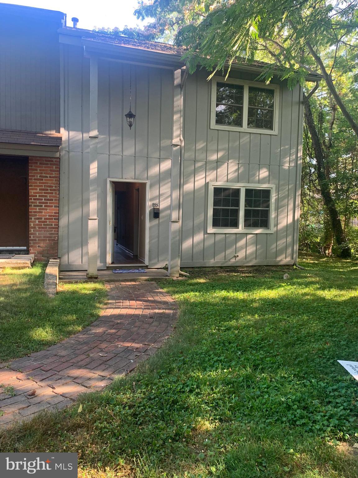 133 WOODLAKE DRIVE