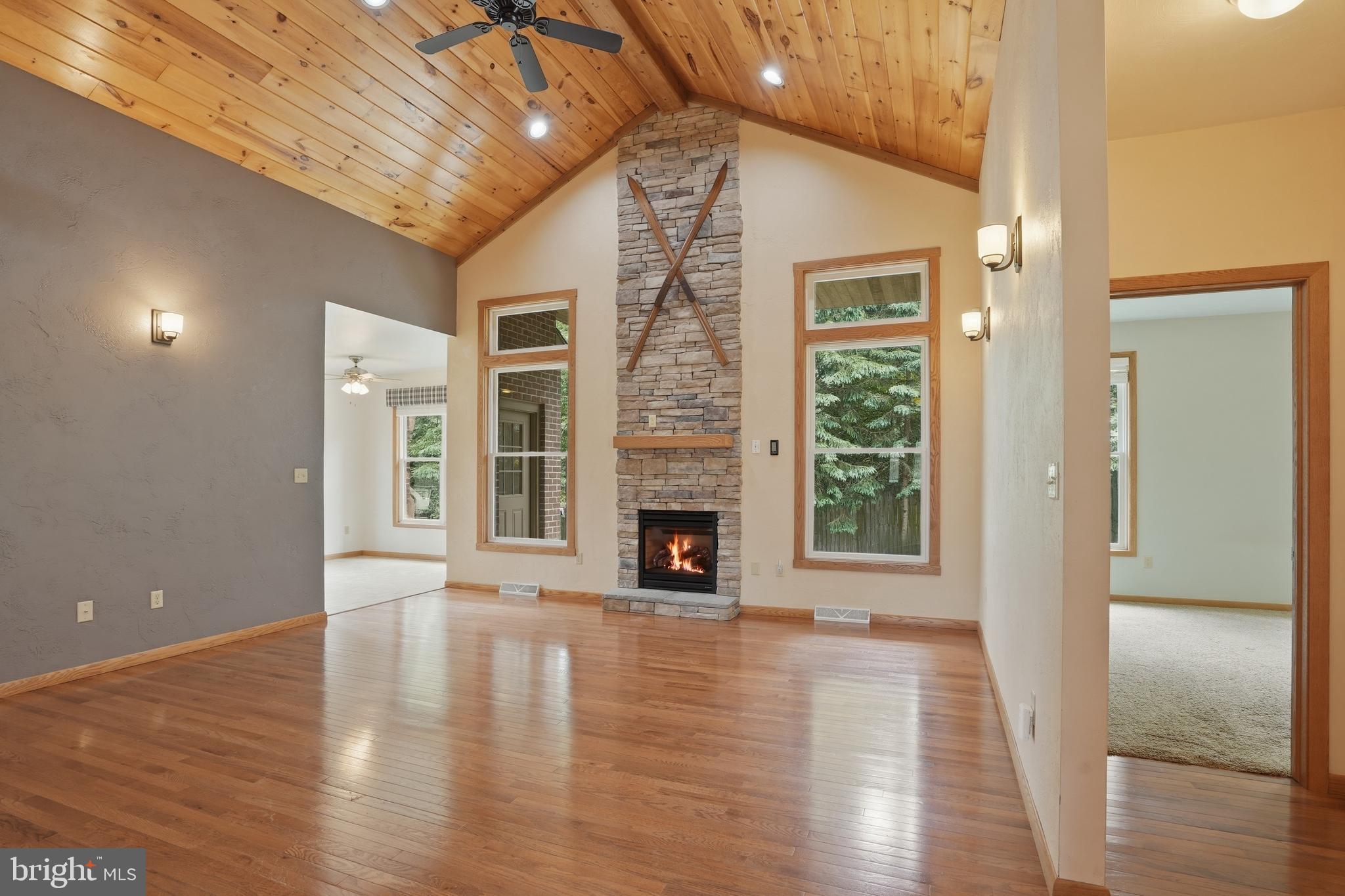 34 HARRINGTON WAY