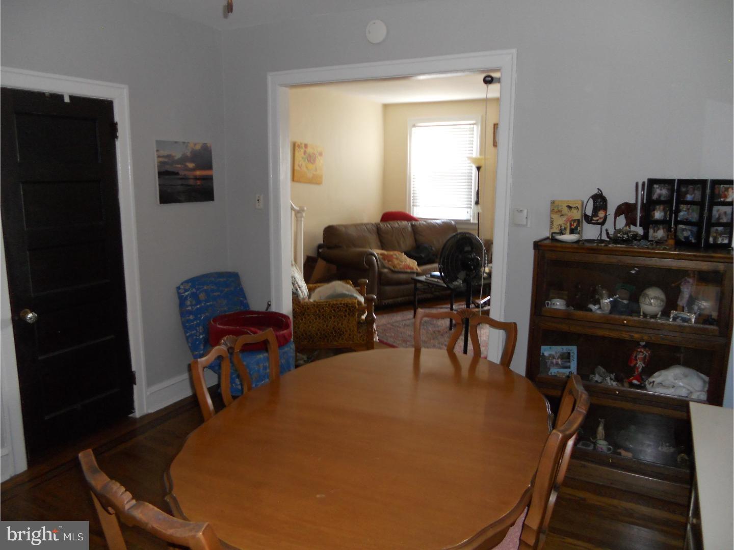 EAST FALLS - Residential Lease