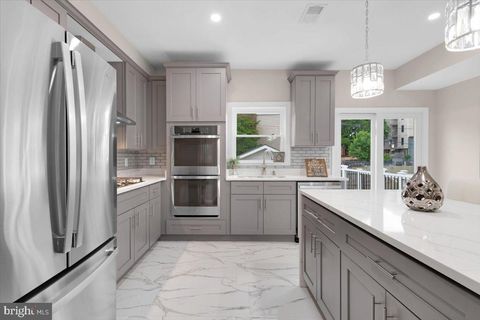 5521 4TH STREET NW WASHINGTON DC 20011