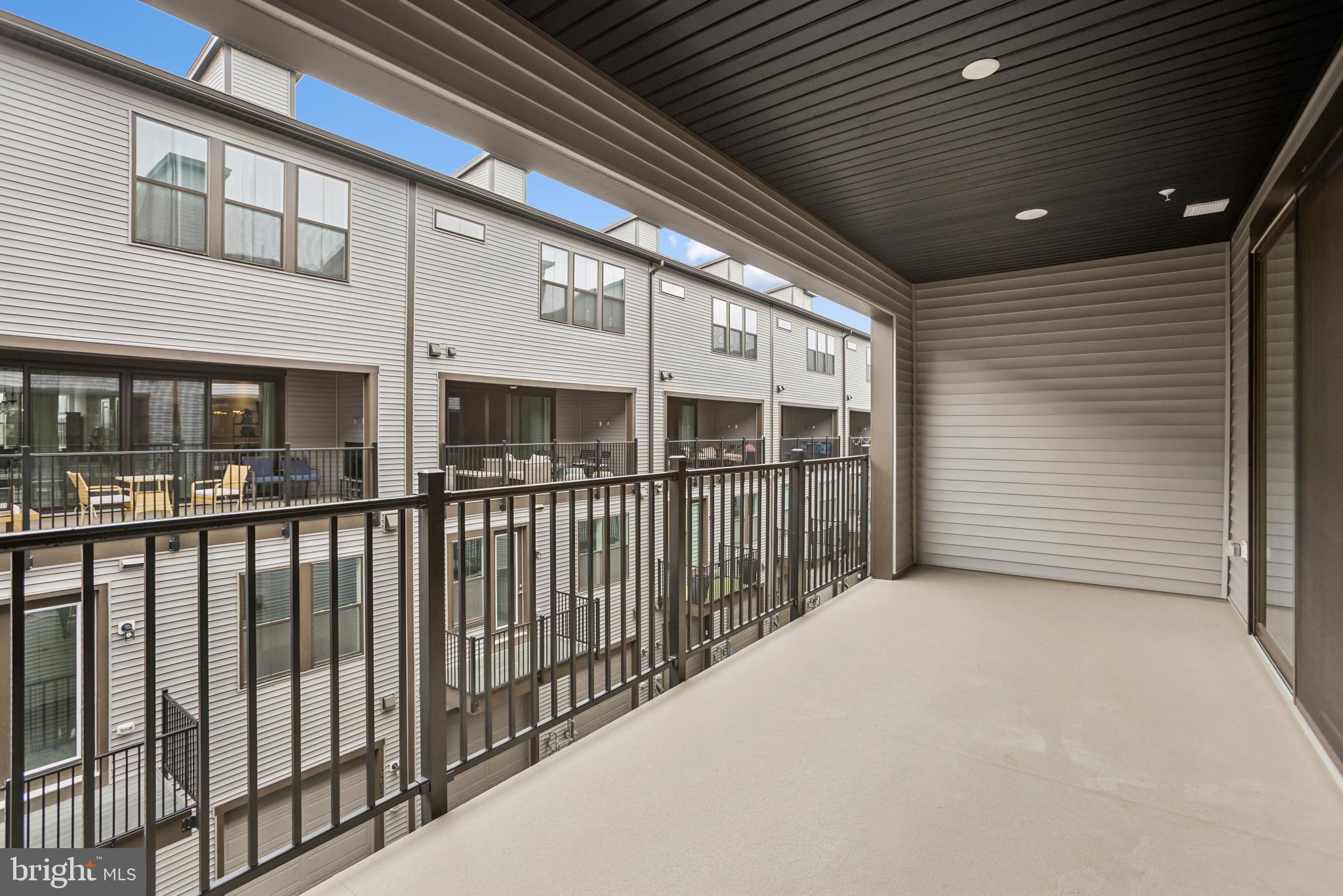 LOCKE LANDING - Residential