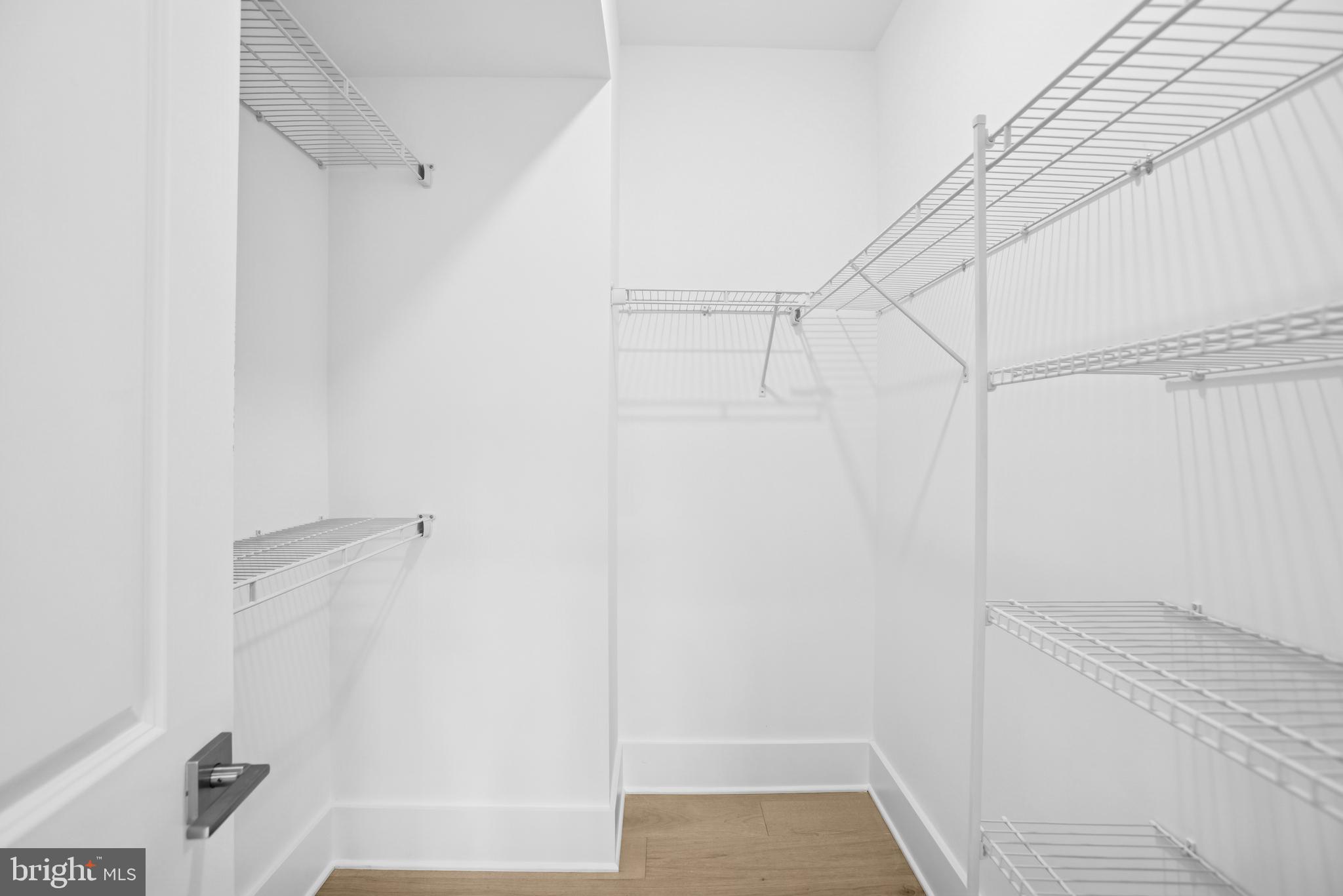 LOCKE LANDING - Residential