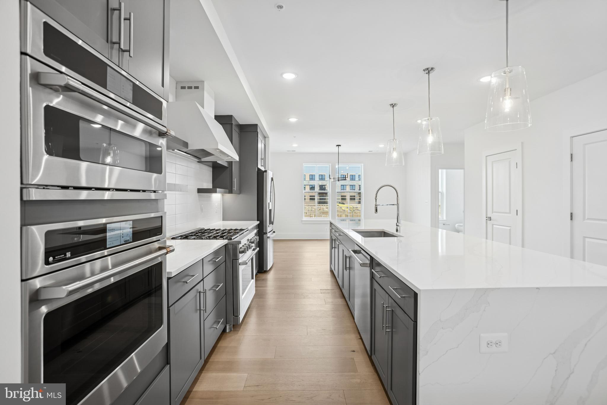 LOCKE LANDING - Residential