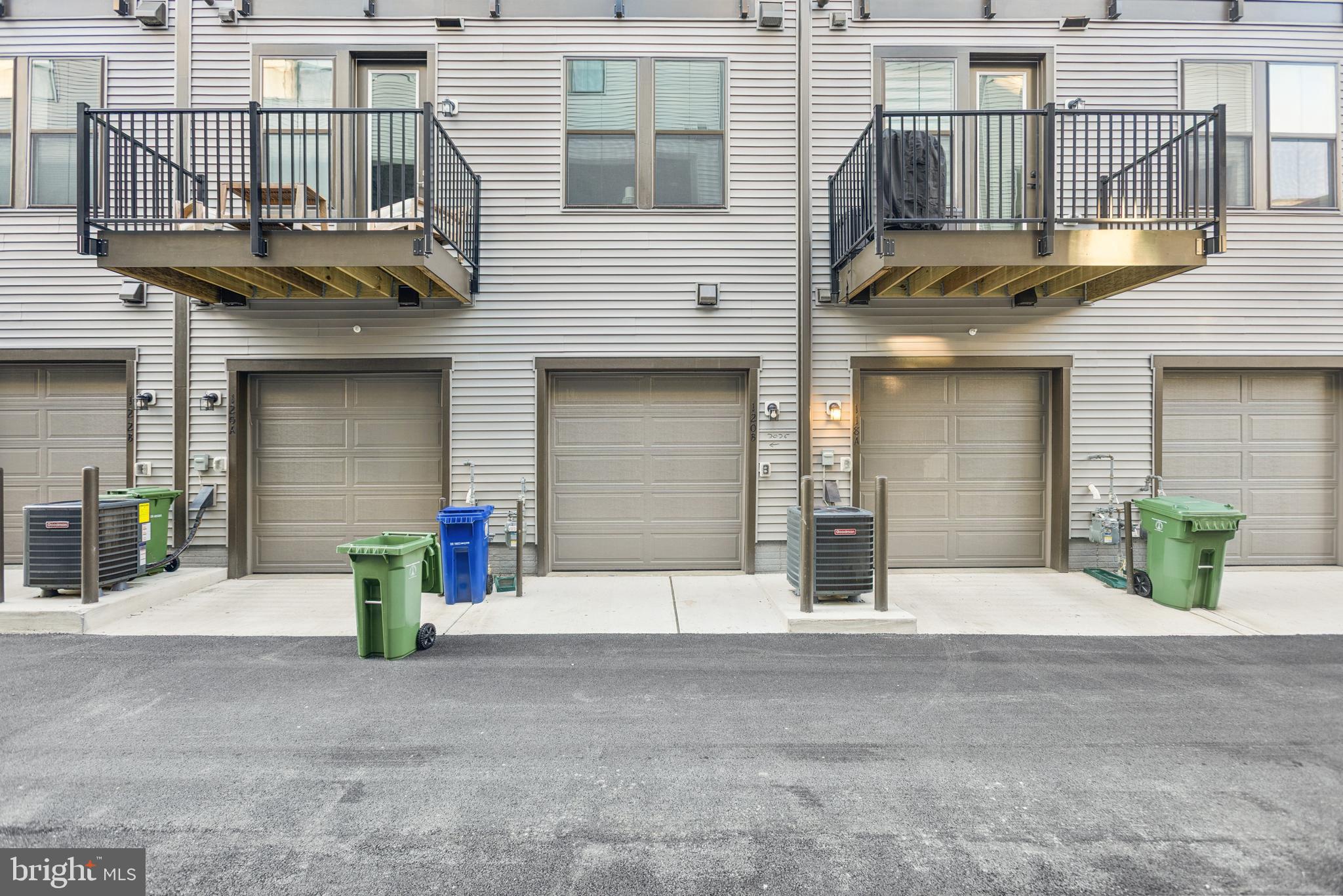 LOCKE LANDING - Residential