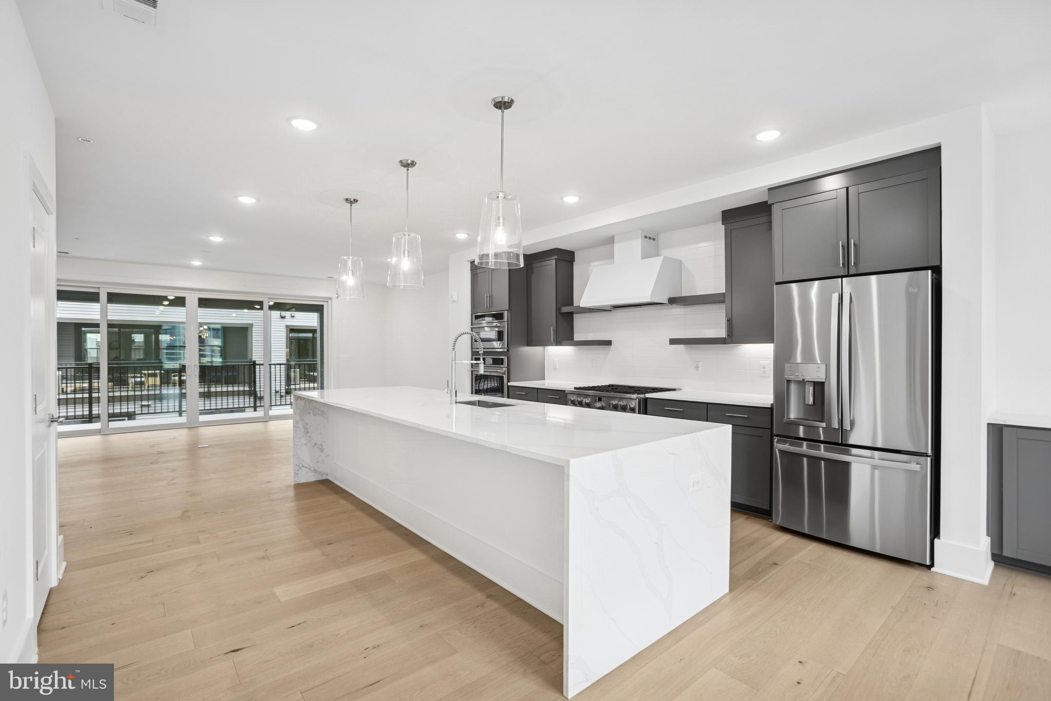 LOCKE LANDING - Residential