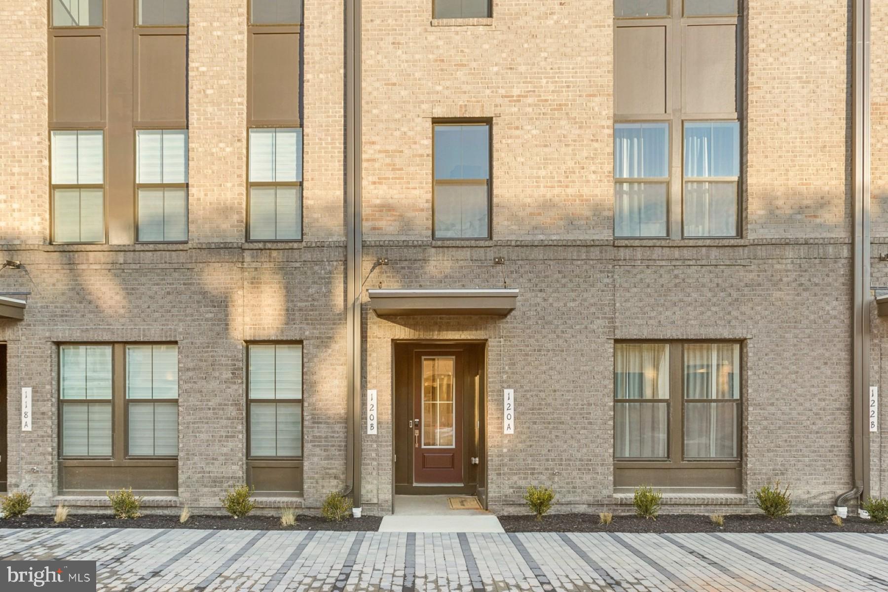 LOCKE LANDING - Residential