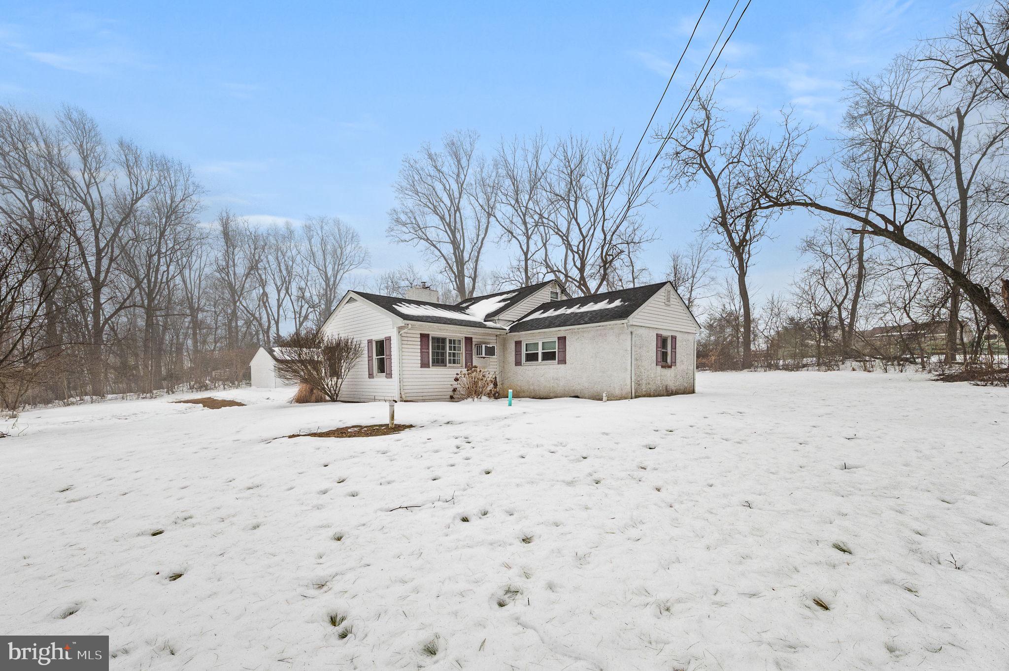 LANMARK FARMS - Residential