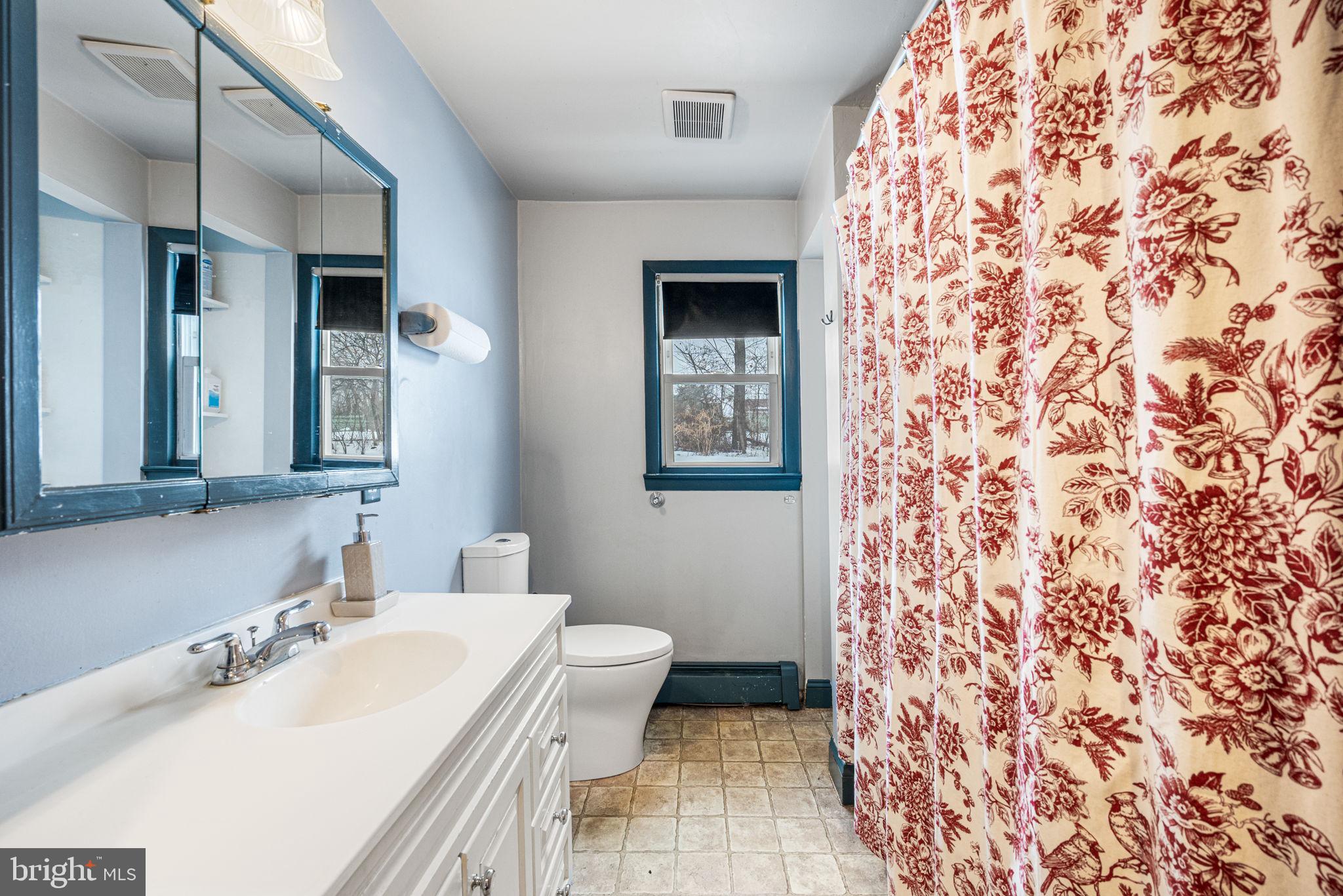 LANMARK FARMS - Residential