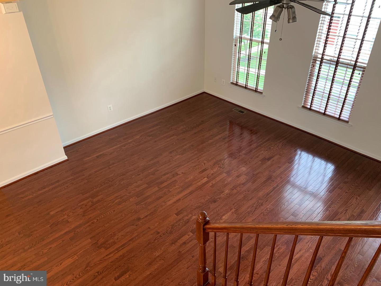 PINEY ORCHARD - Residential Lease