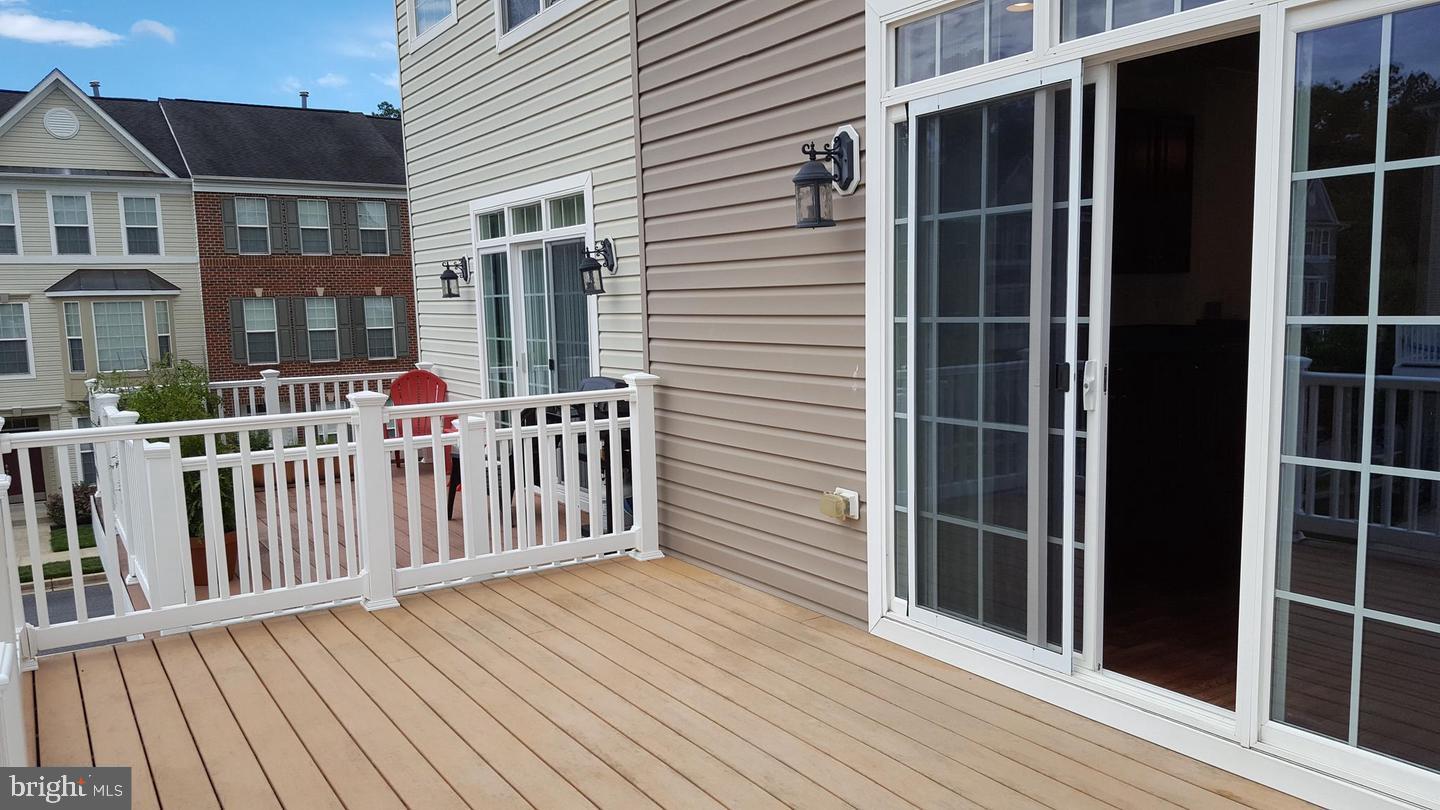 PINEY ORCHARD - Residential Lease