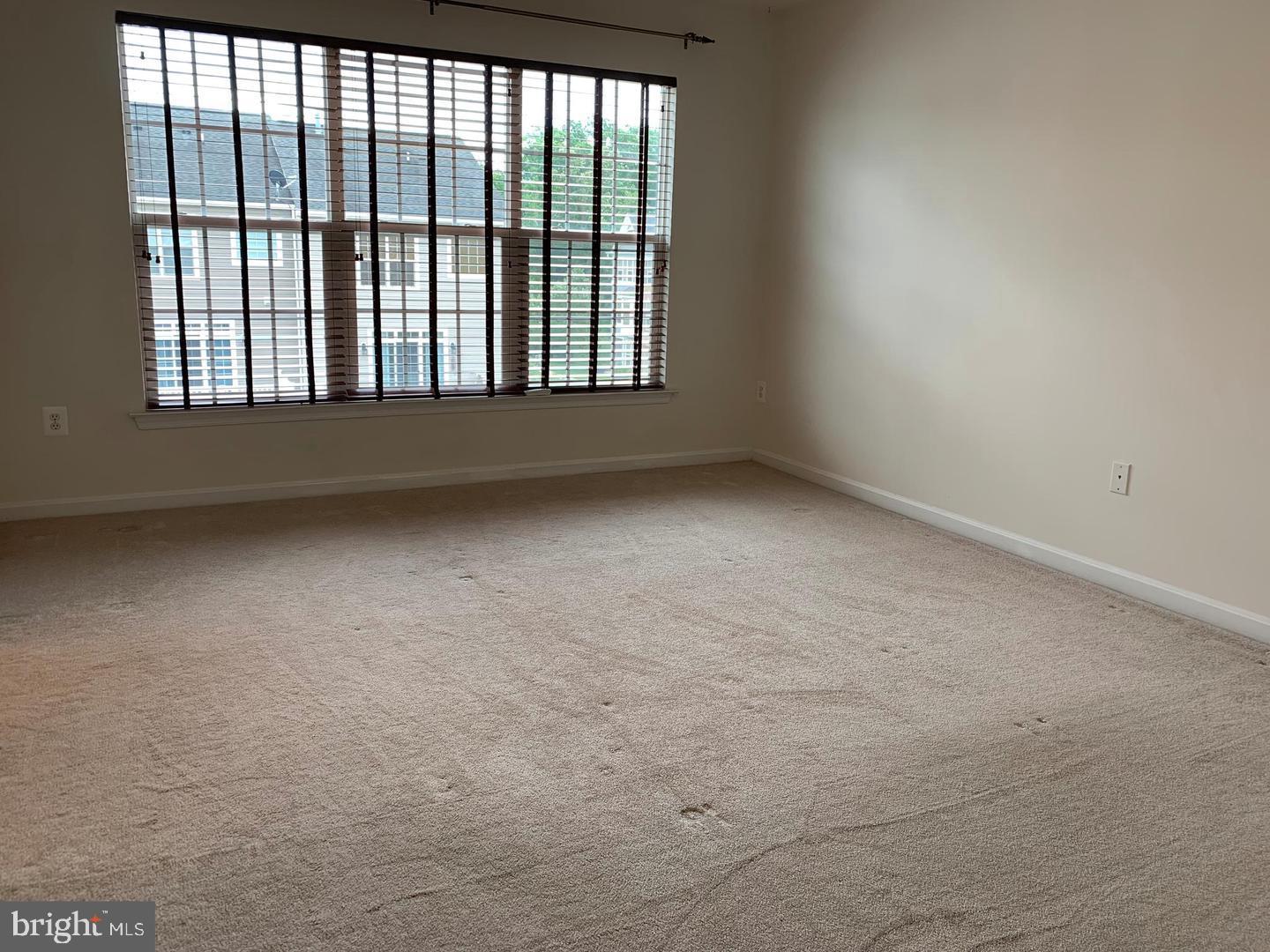 PINEY ORCHARD - Residential Lease