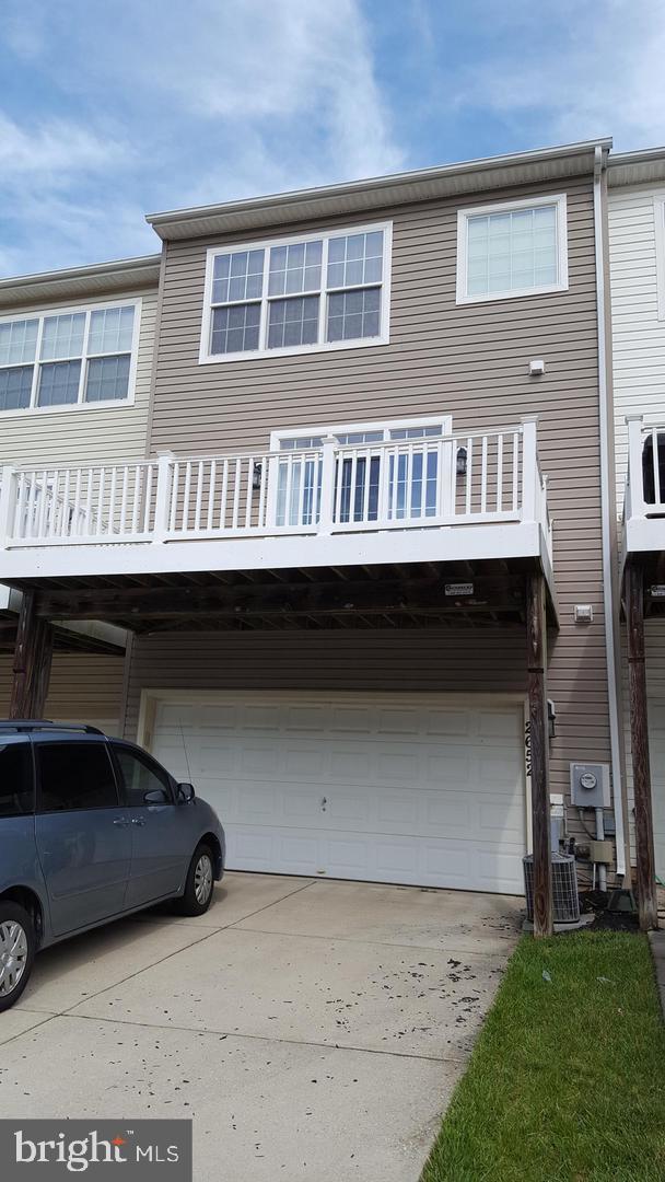 PINEY ORCHARD - Residential Lease