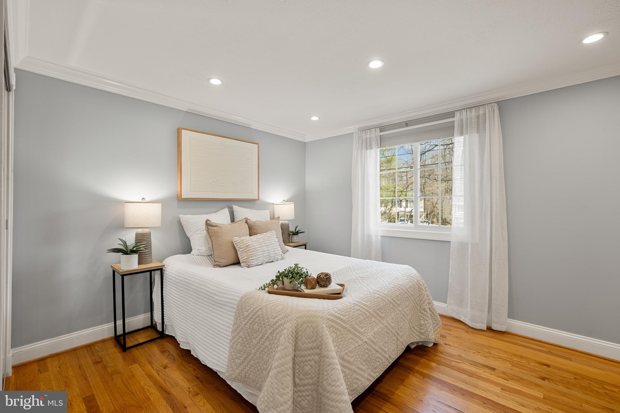 NEWINGTON FOREST - Residential