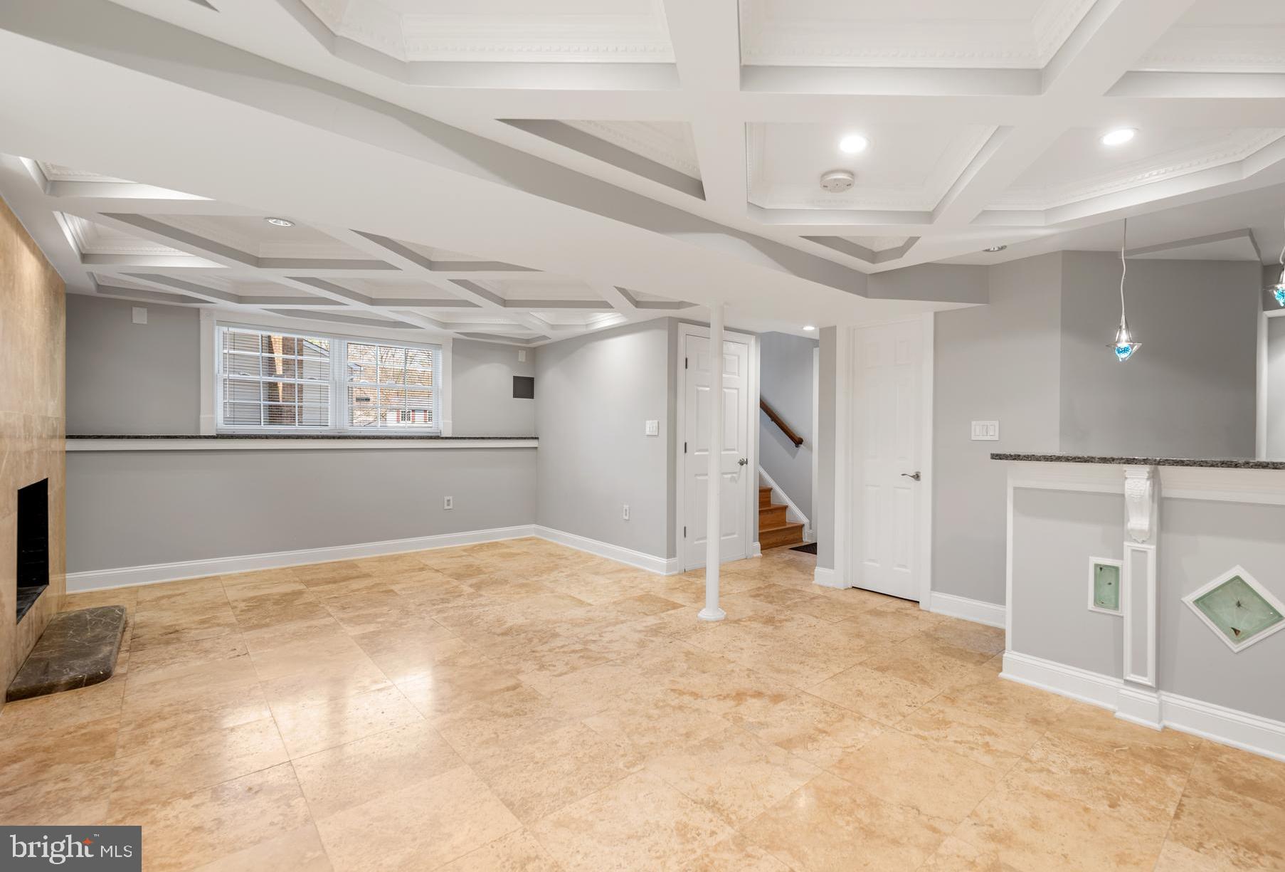 NEWINGTON FOREST - Residential