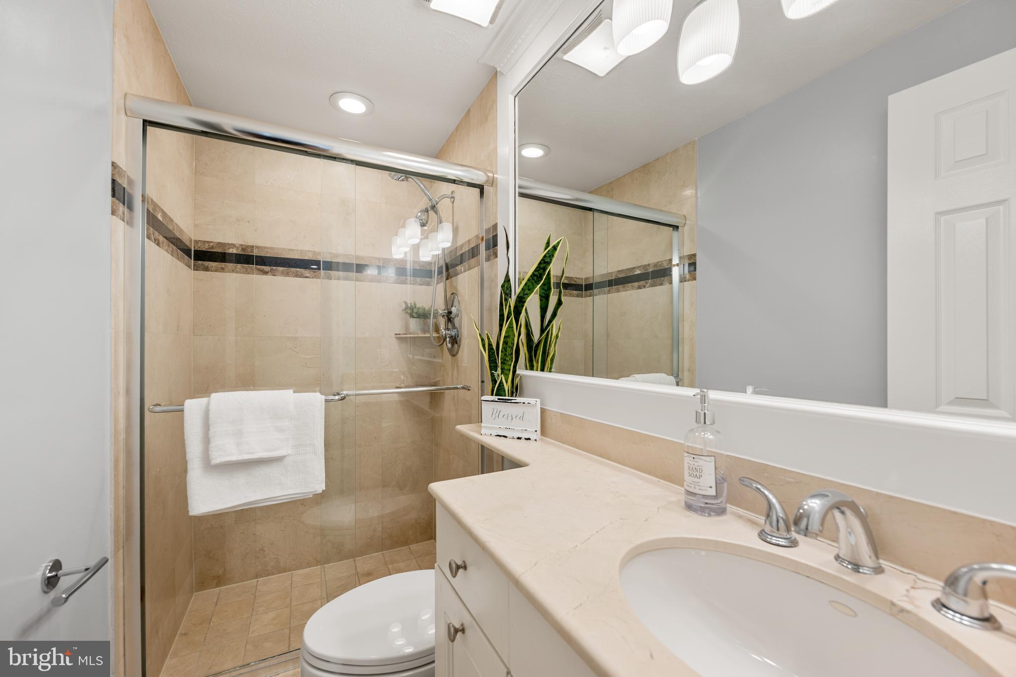 NEWINGTON FOREST - Residential