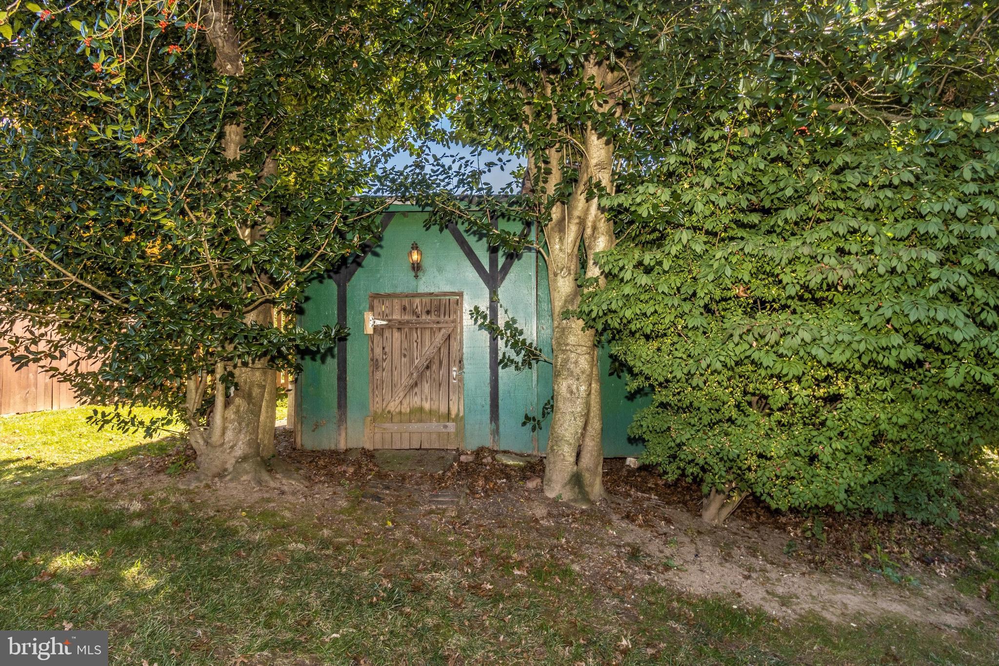 MILL CREEK TOWNE - Residential