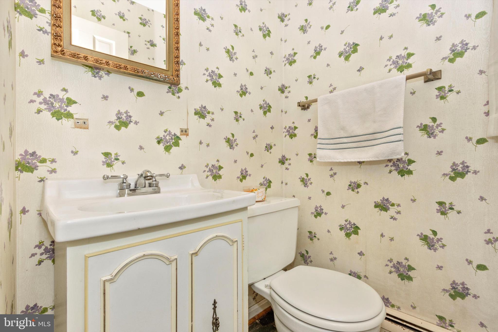 MILL CREEK TOWNE - Residential