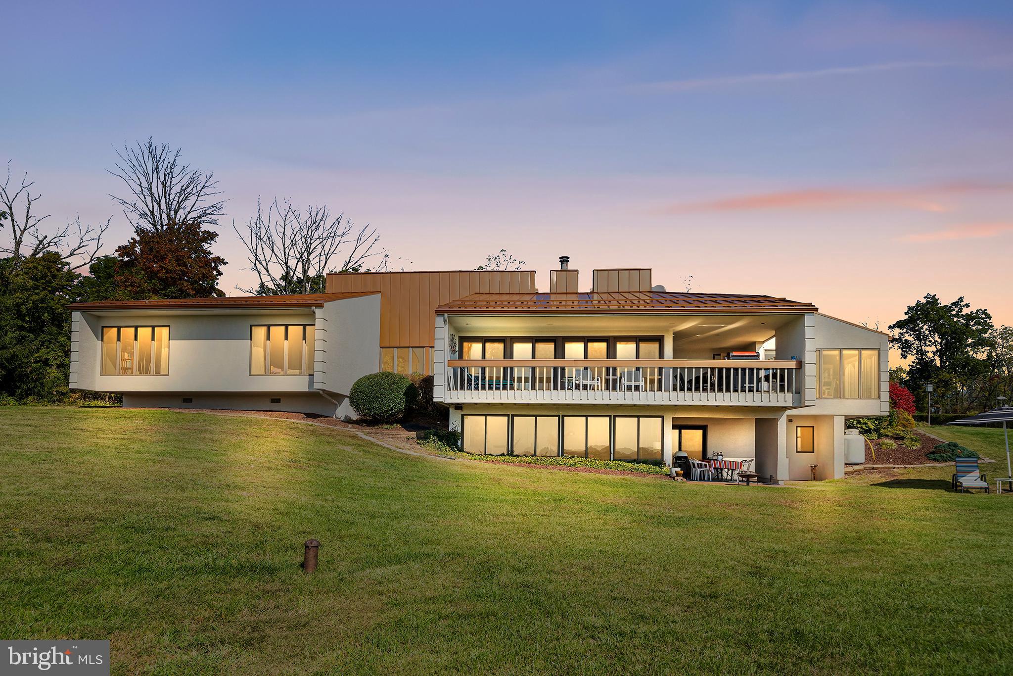 NOB HILL - Residential