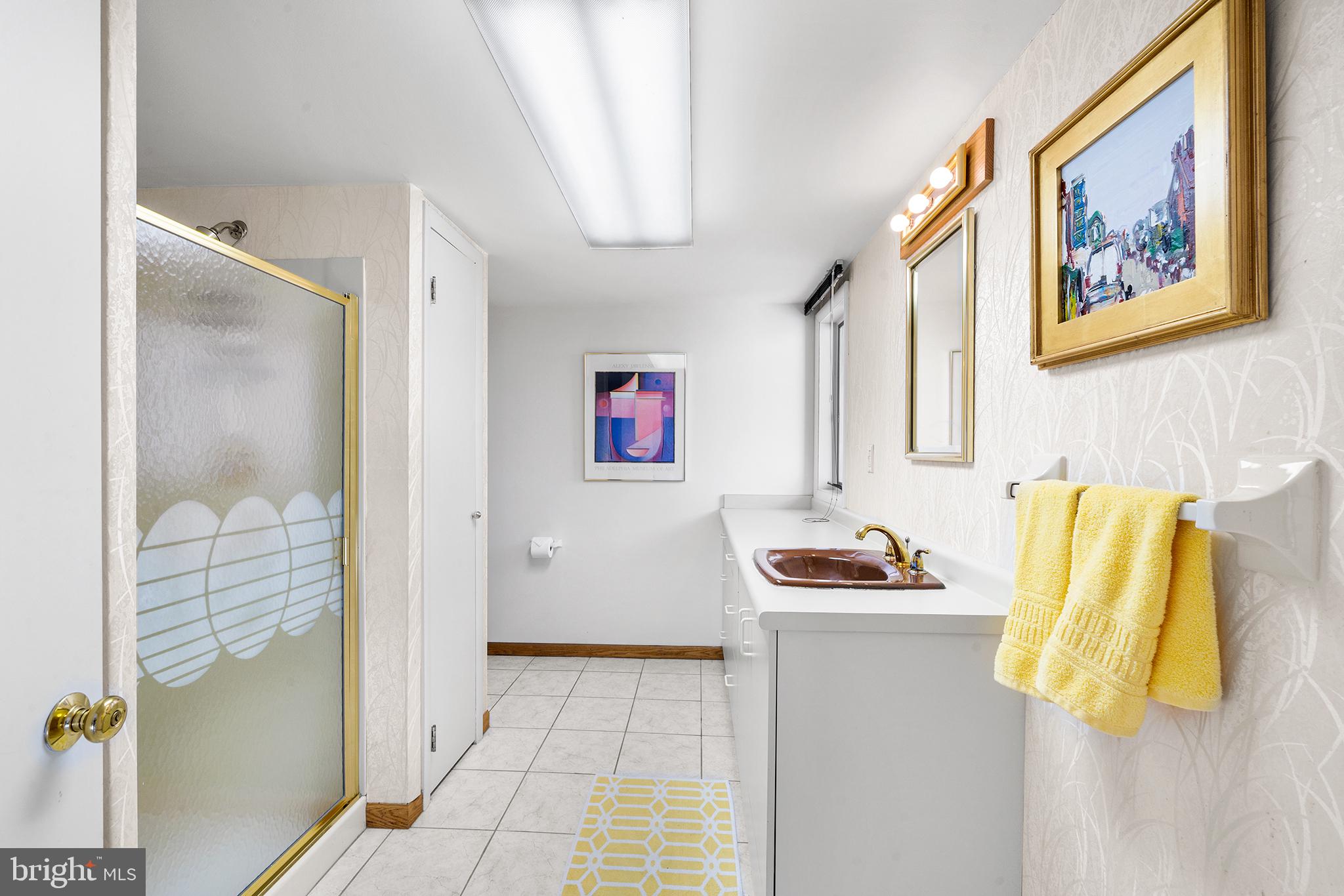 NOB HILL - Residential