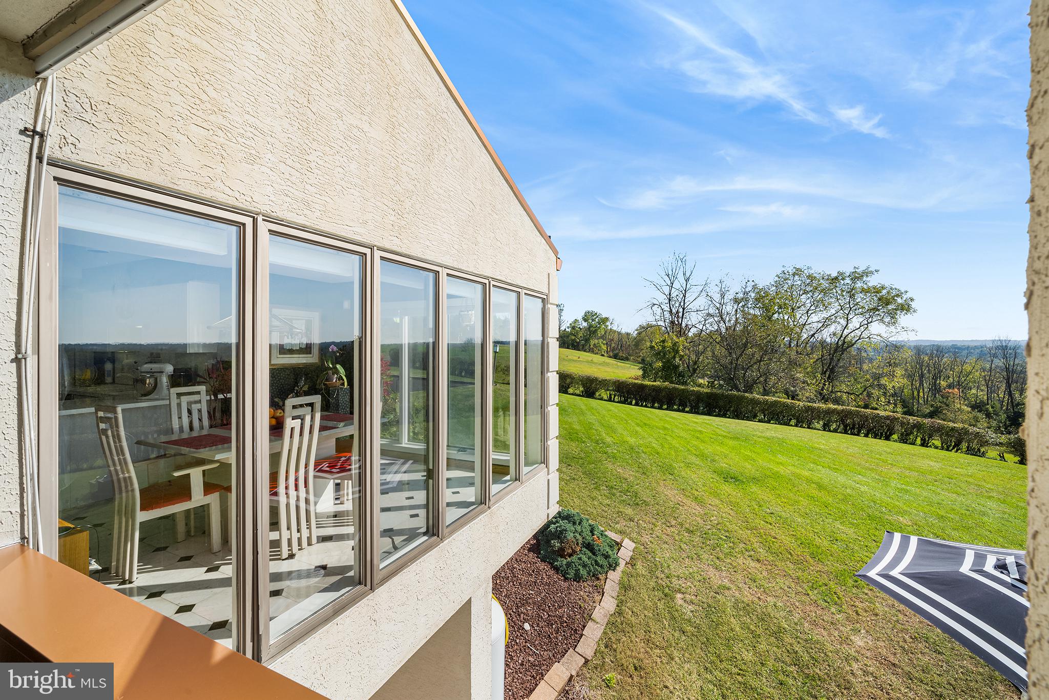 NOB HILL - Residential