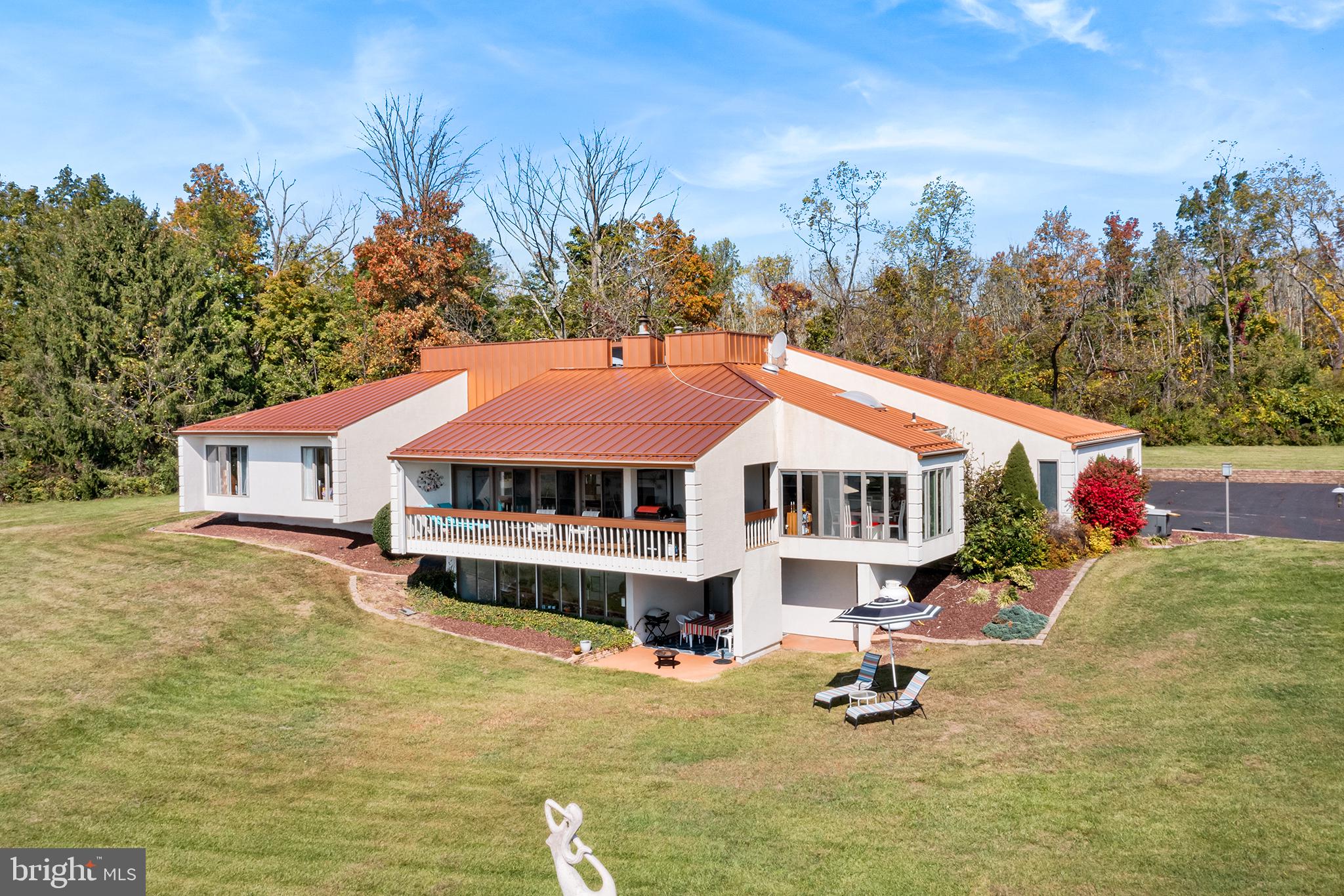 NOB HILL - Residential