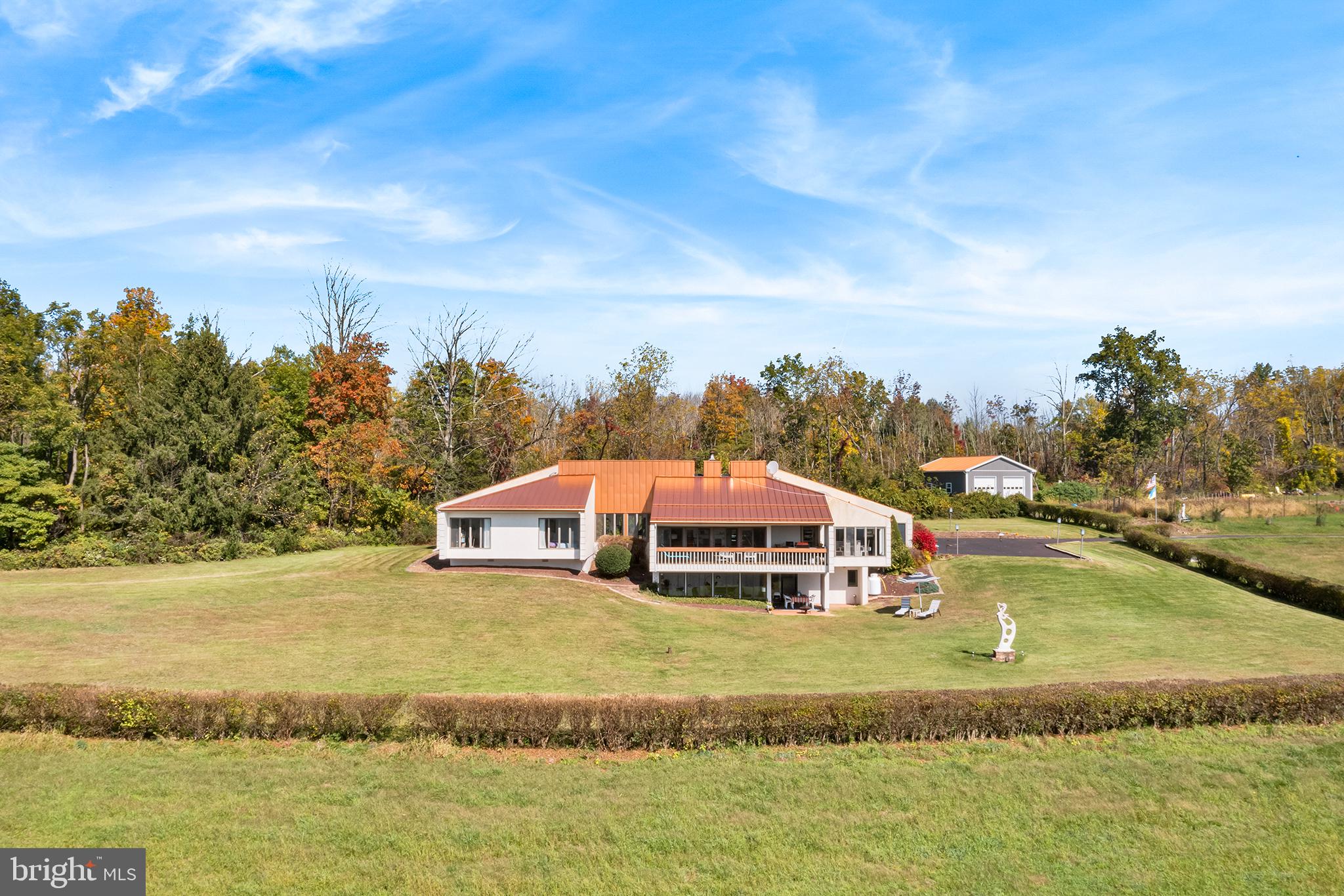 NOB HILL - Residential