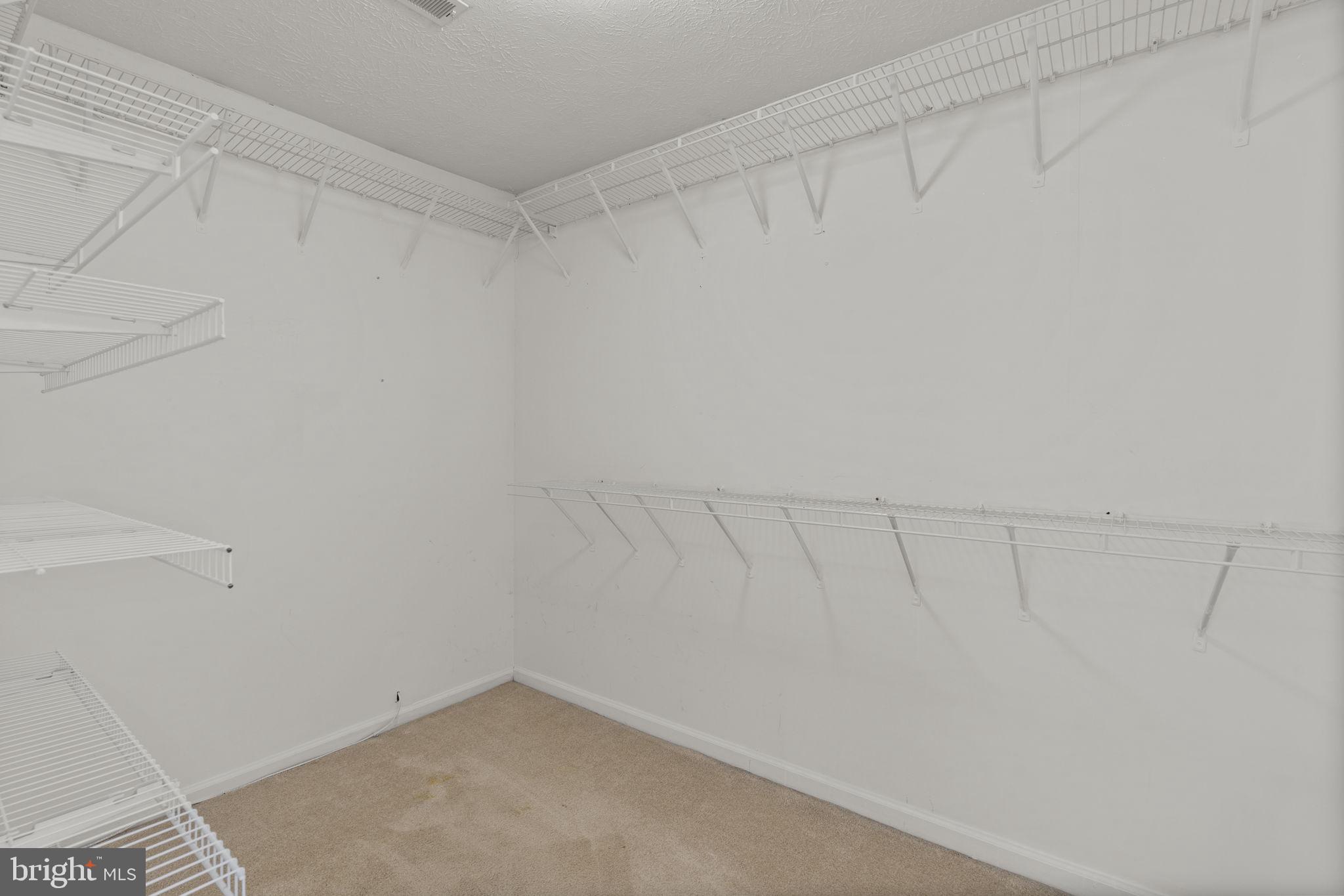 ROSEDALE - Residential Lease