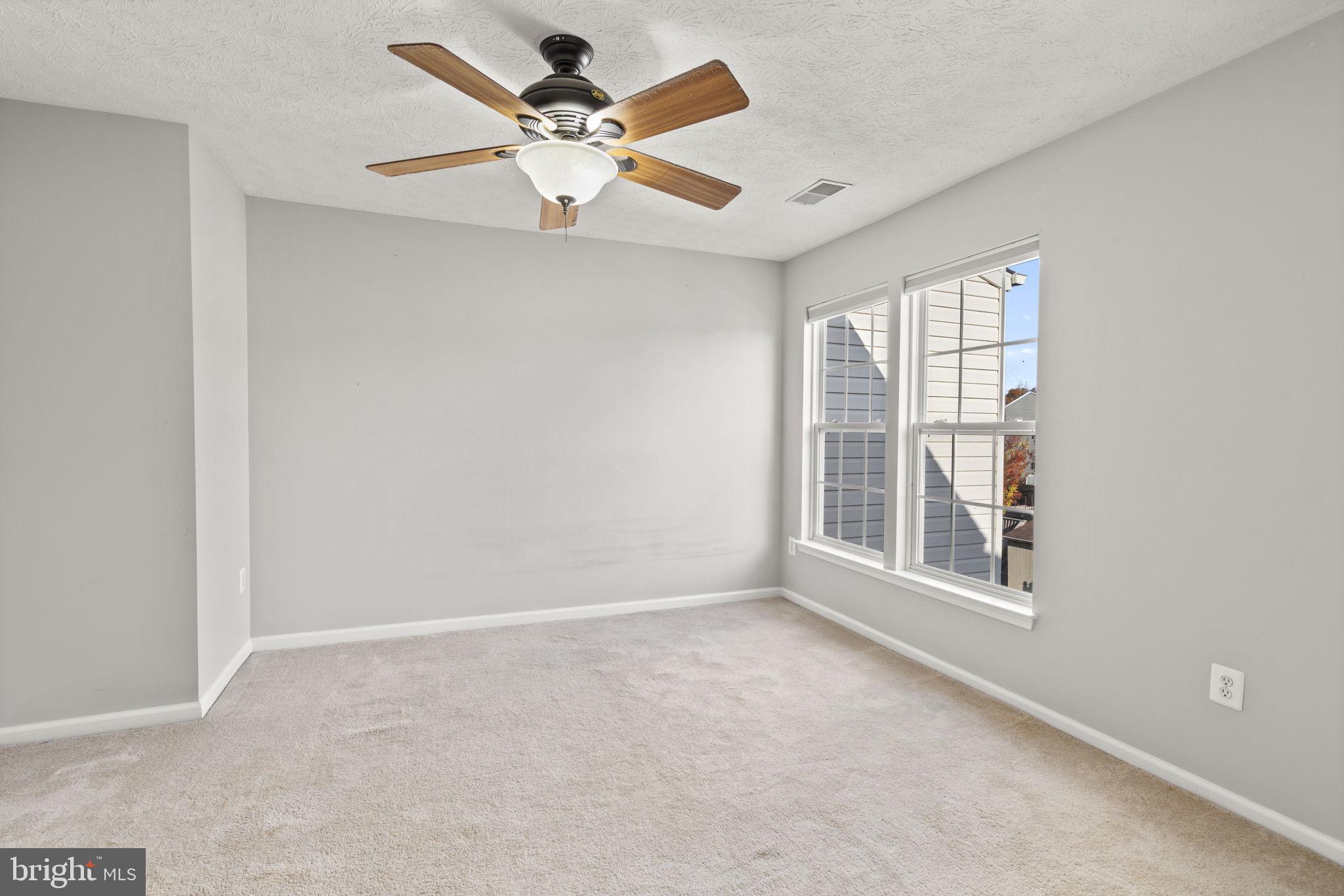 ROSEDALE - Residential Lease