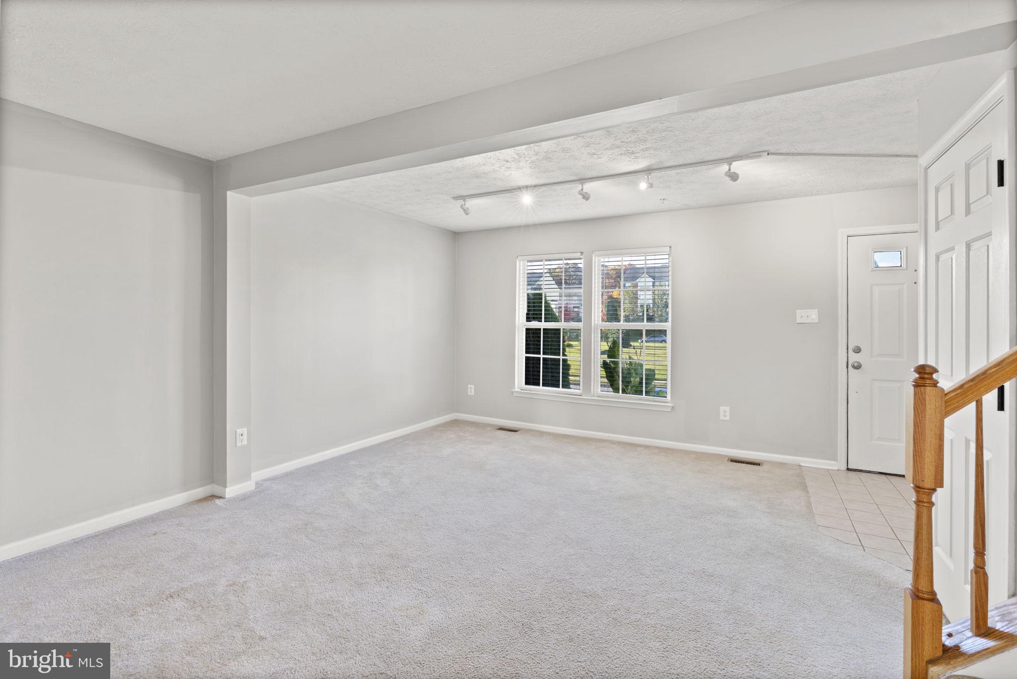 ROSEDALE - Residential Lease