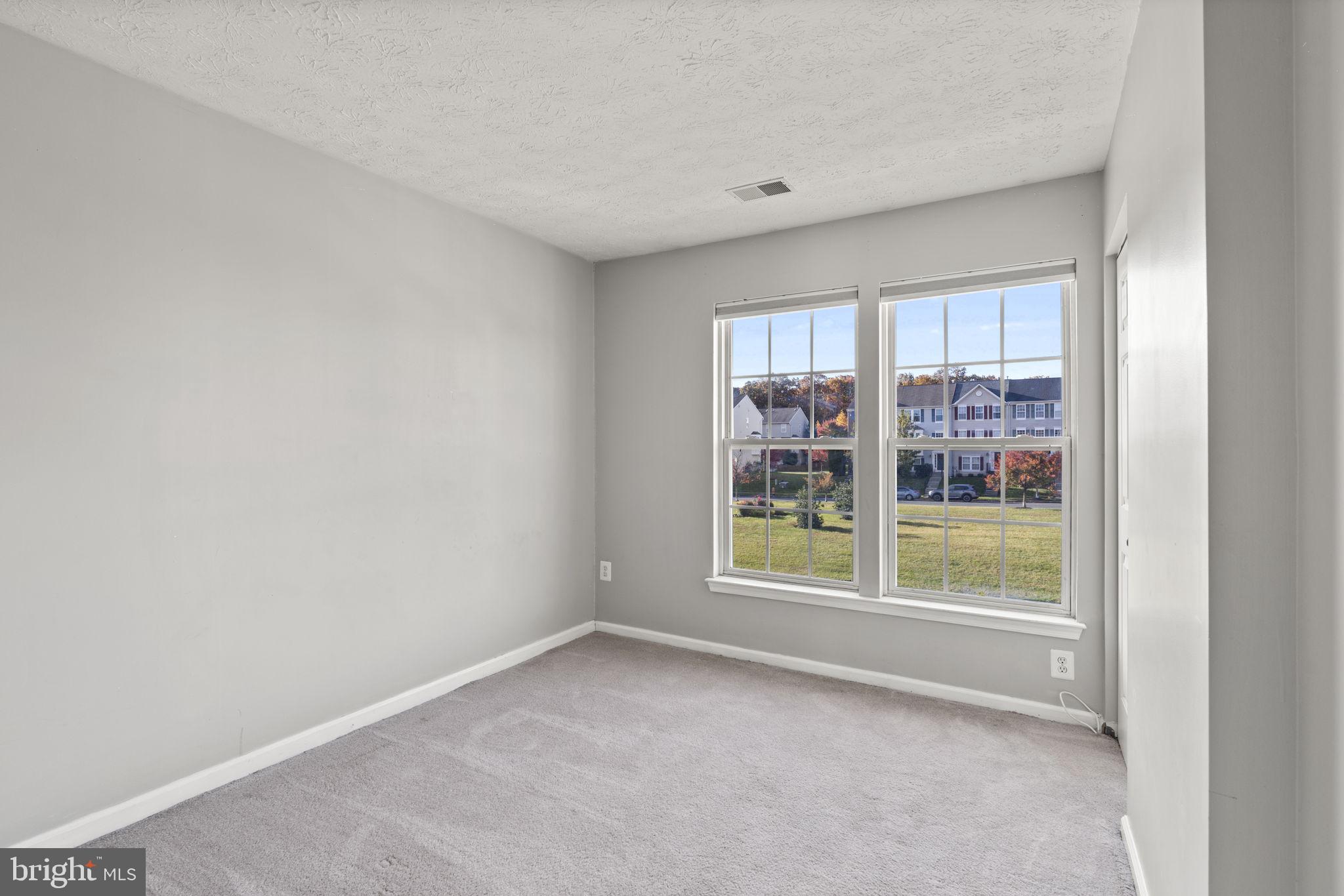 ROSEDALE - Residential Lease