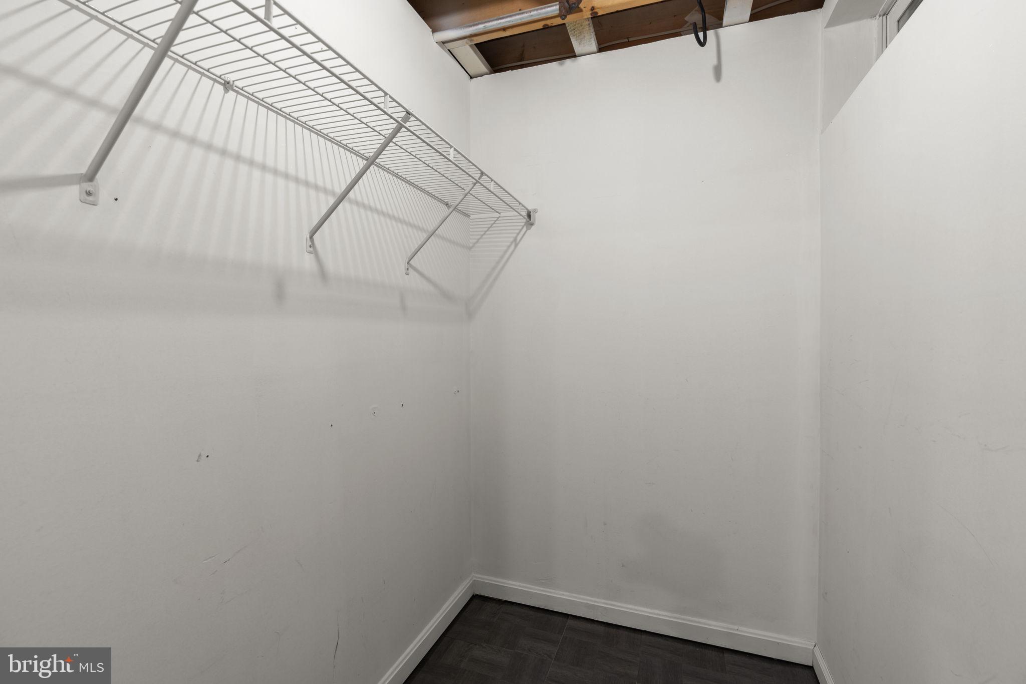 ROSEDALE - Residential Lease