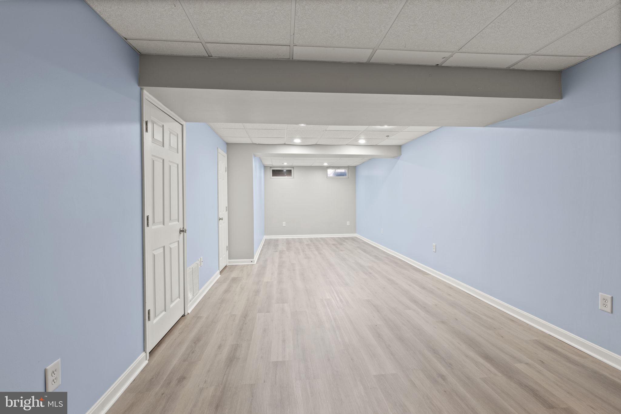 ROSEDALE - Residential Lease