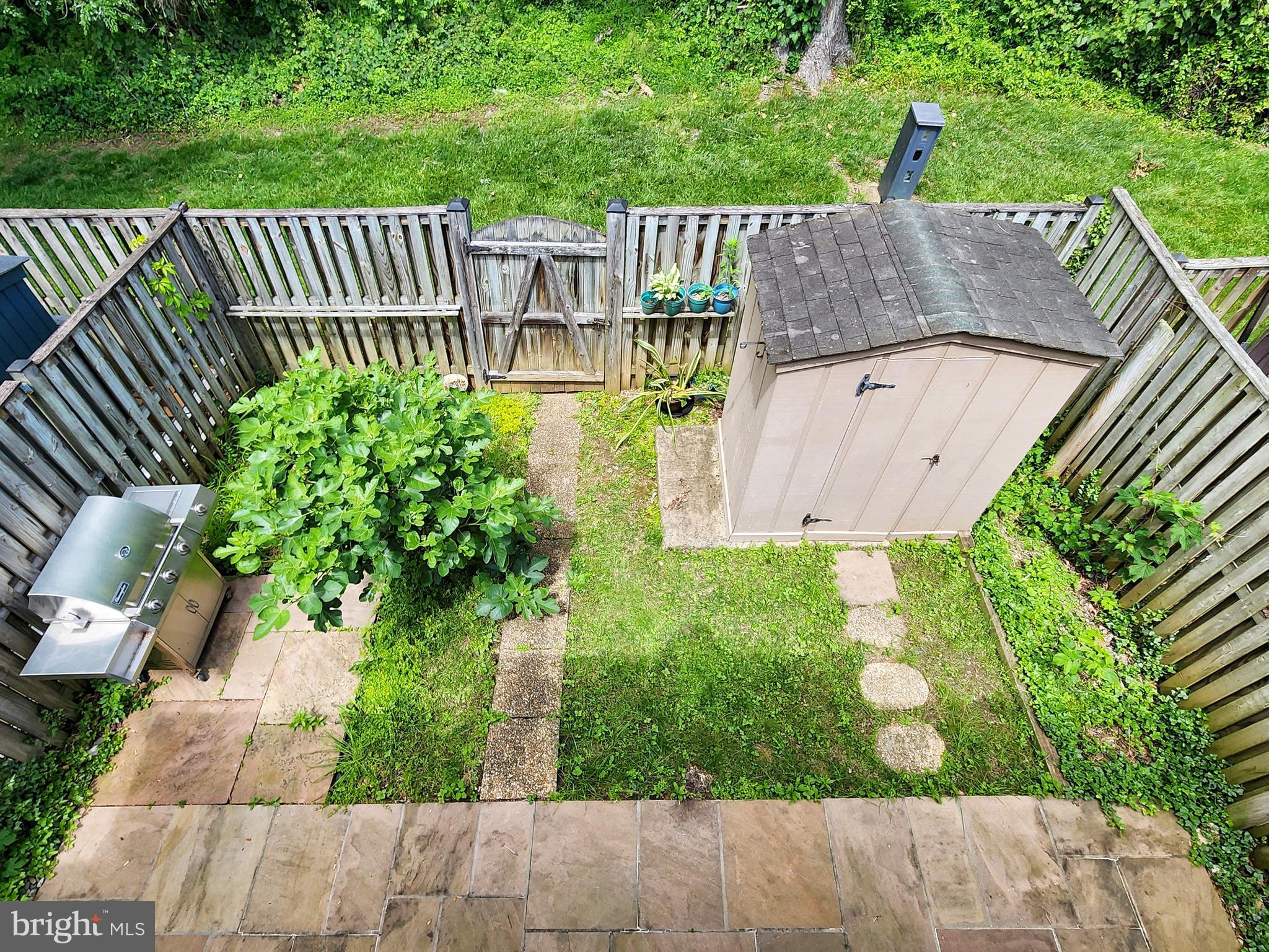 PARK GLEN HEIGHTS - Residential Lease