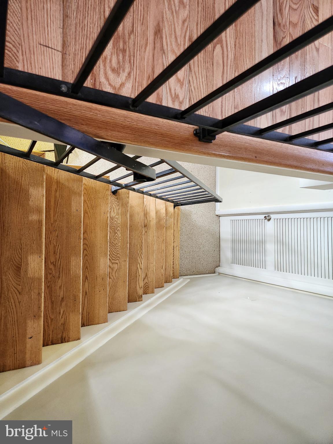 PARK GLEN HEIGHTS - Residential Lease