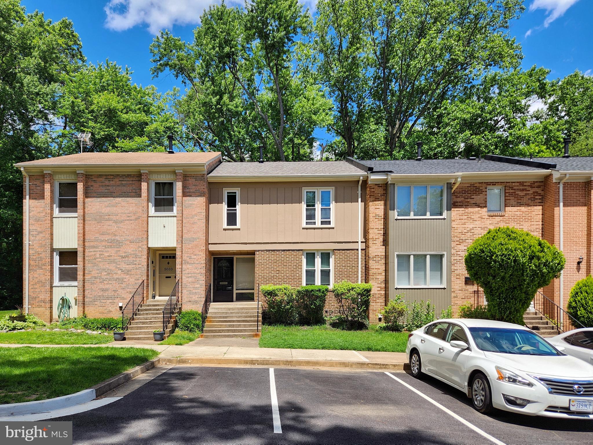 PARK GLEN HEIGHTS - Residential Lease