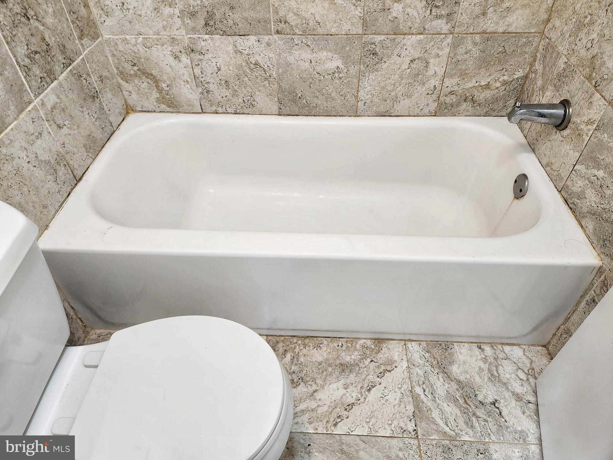 PARK GLEN HEIGHTS - Residential Lease