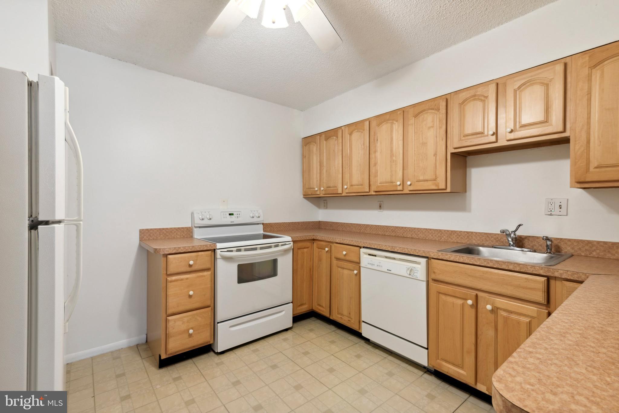 HAVERFORD HILL - Residential