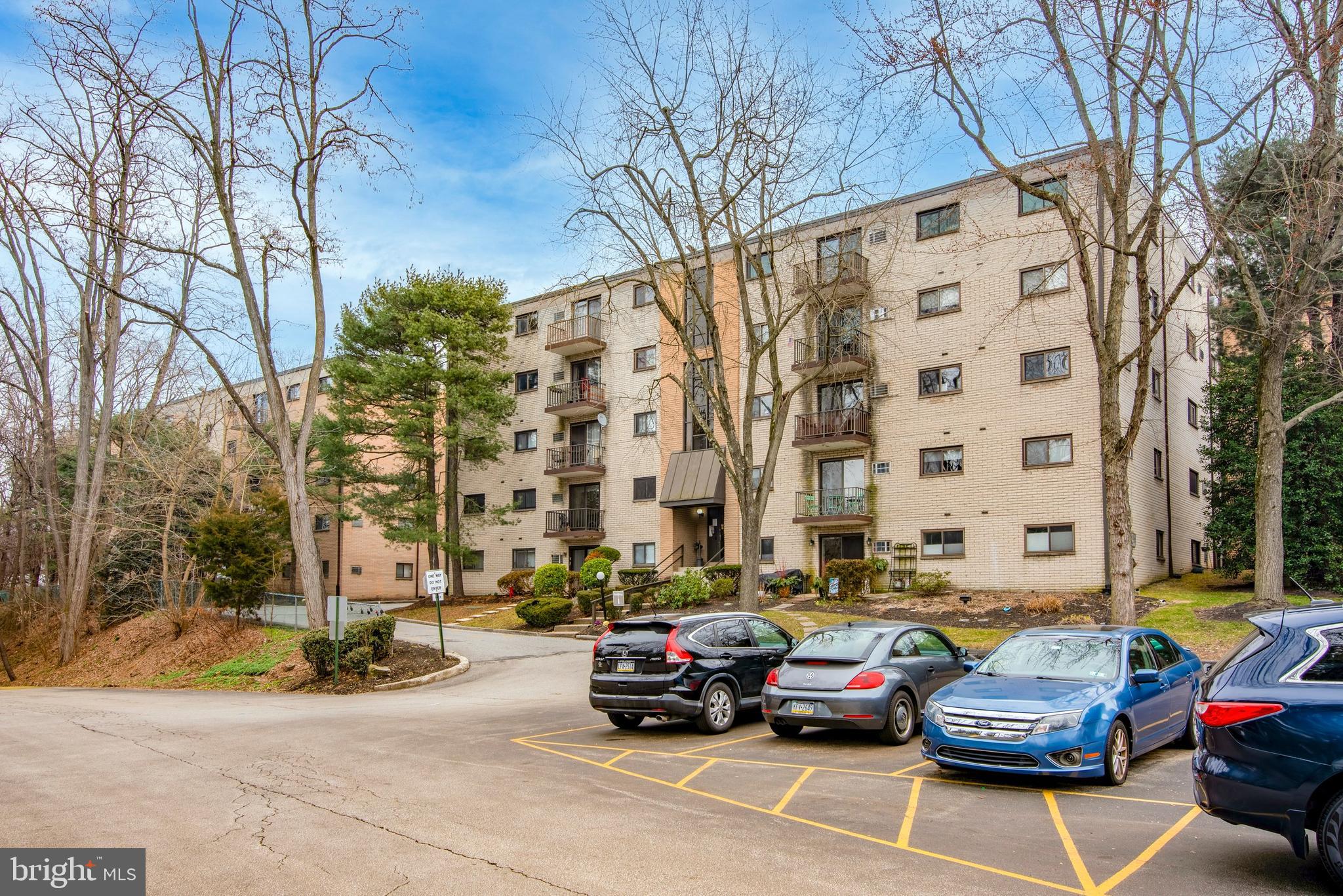 HAVERFORD HILL - Residential