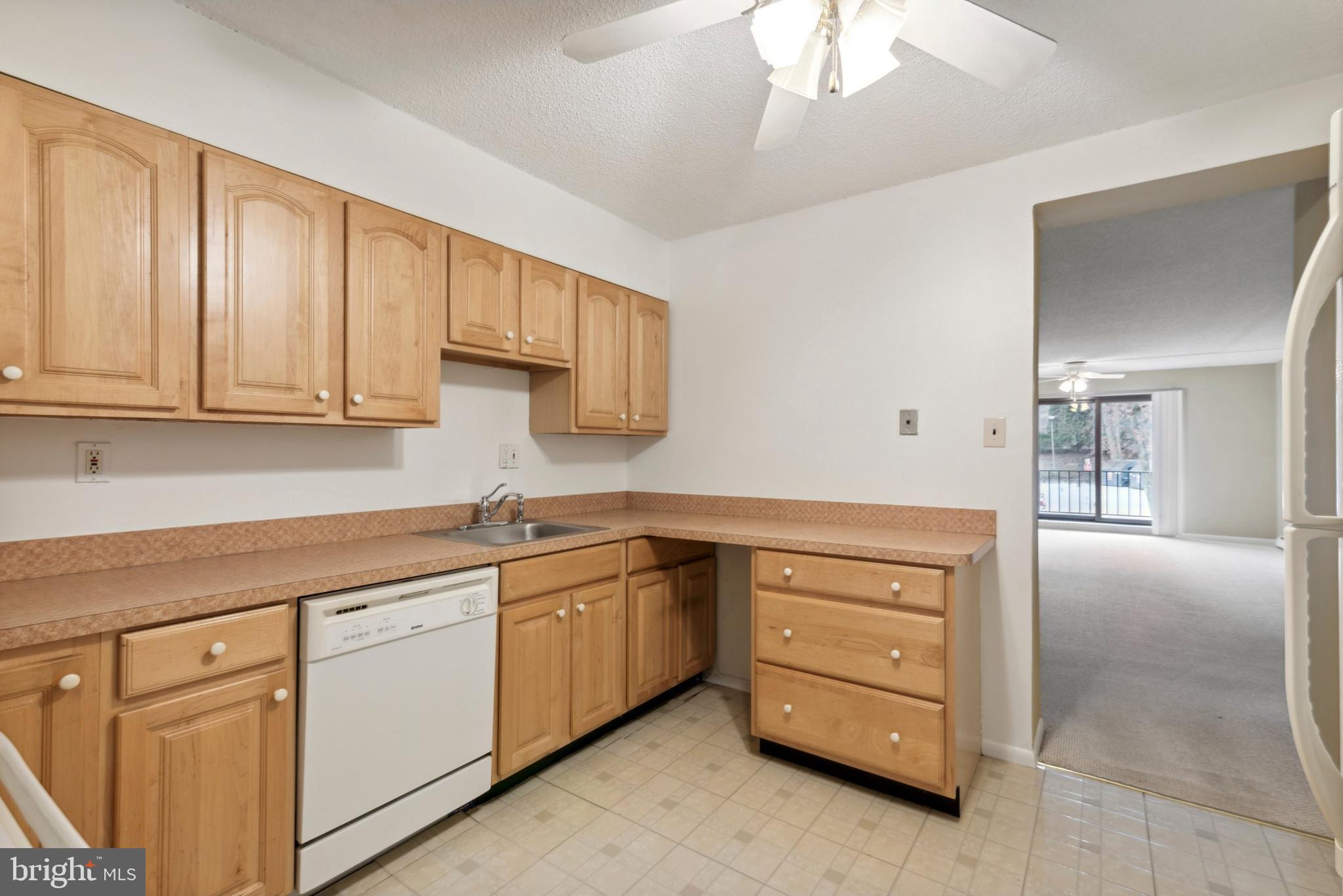 HAVERFORD HILL - Residential