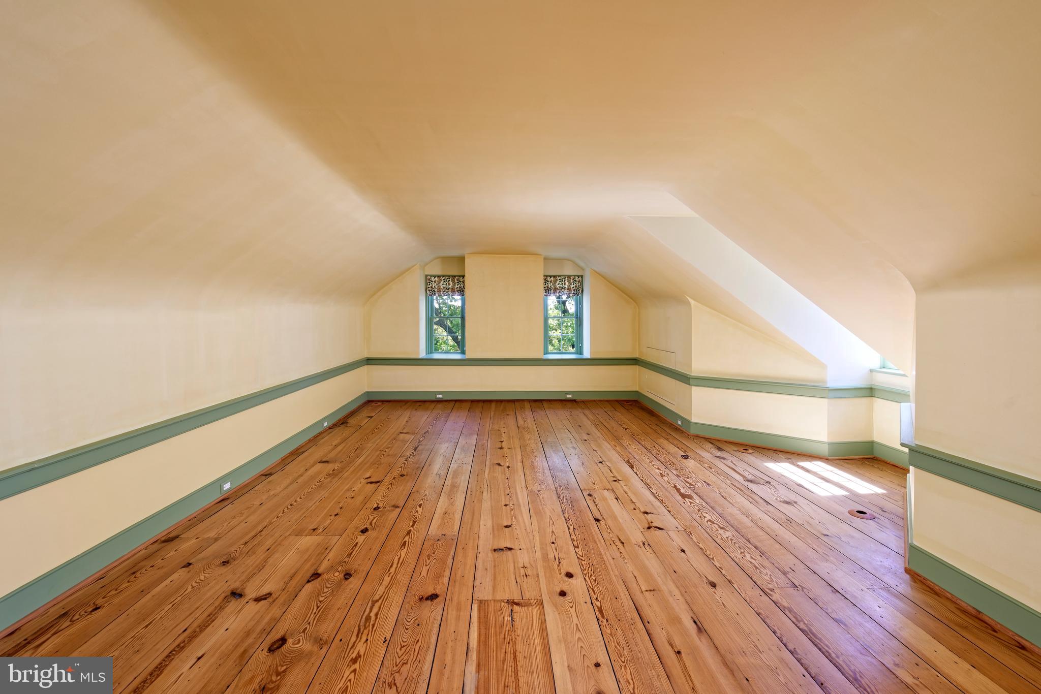 OLD TOWN - Residential