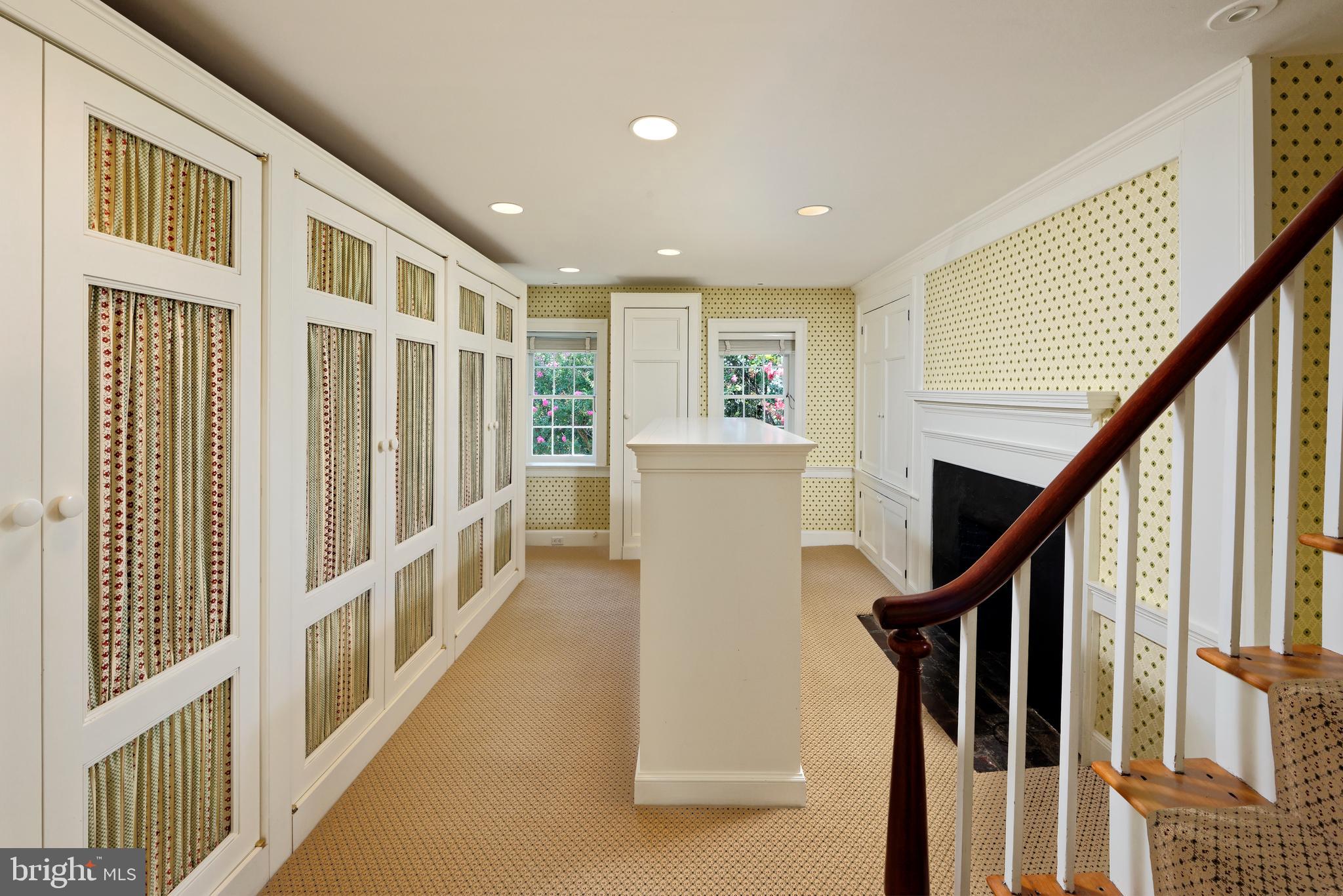 OLD TOWN - Residential