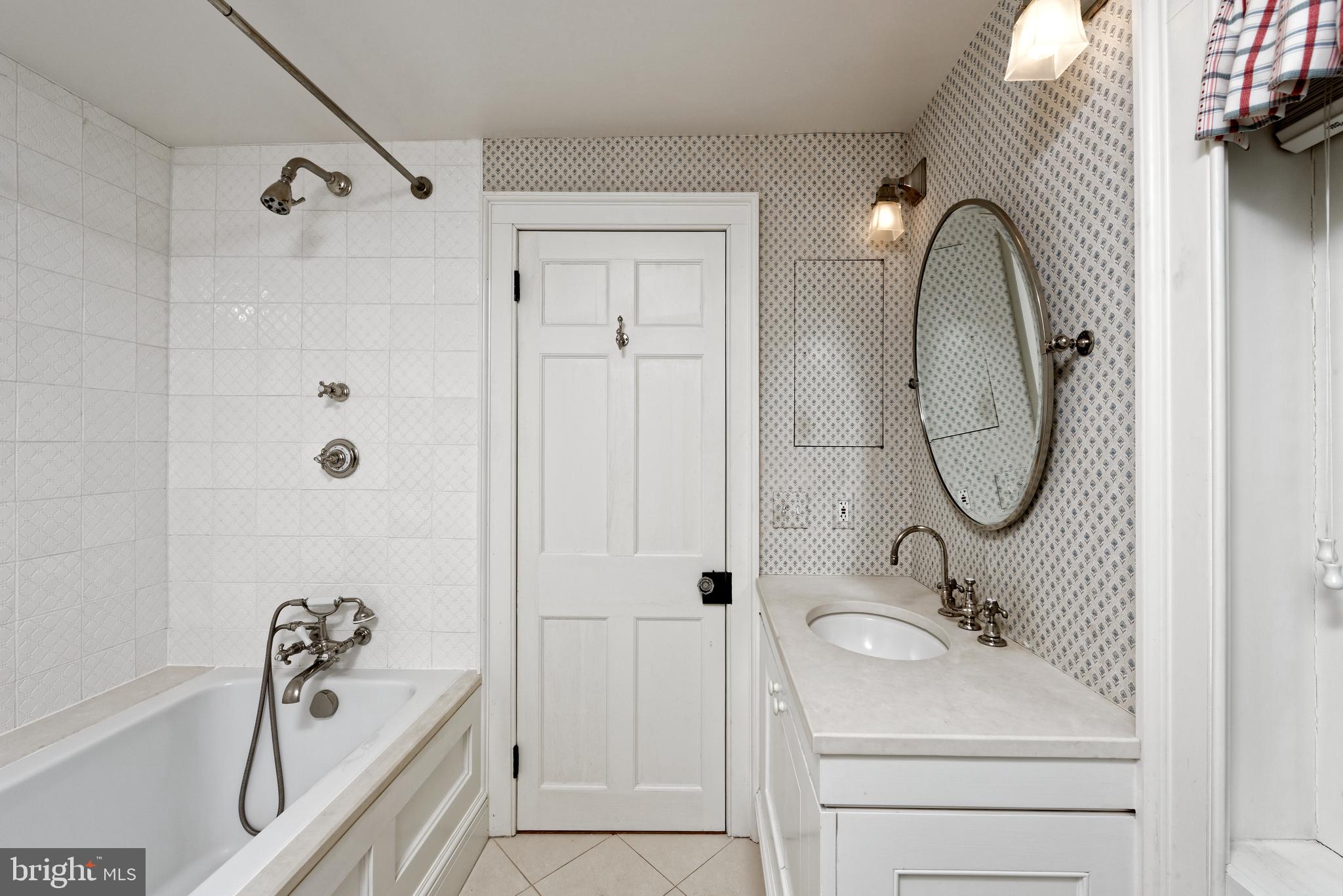 OLD TOWN - Residential