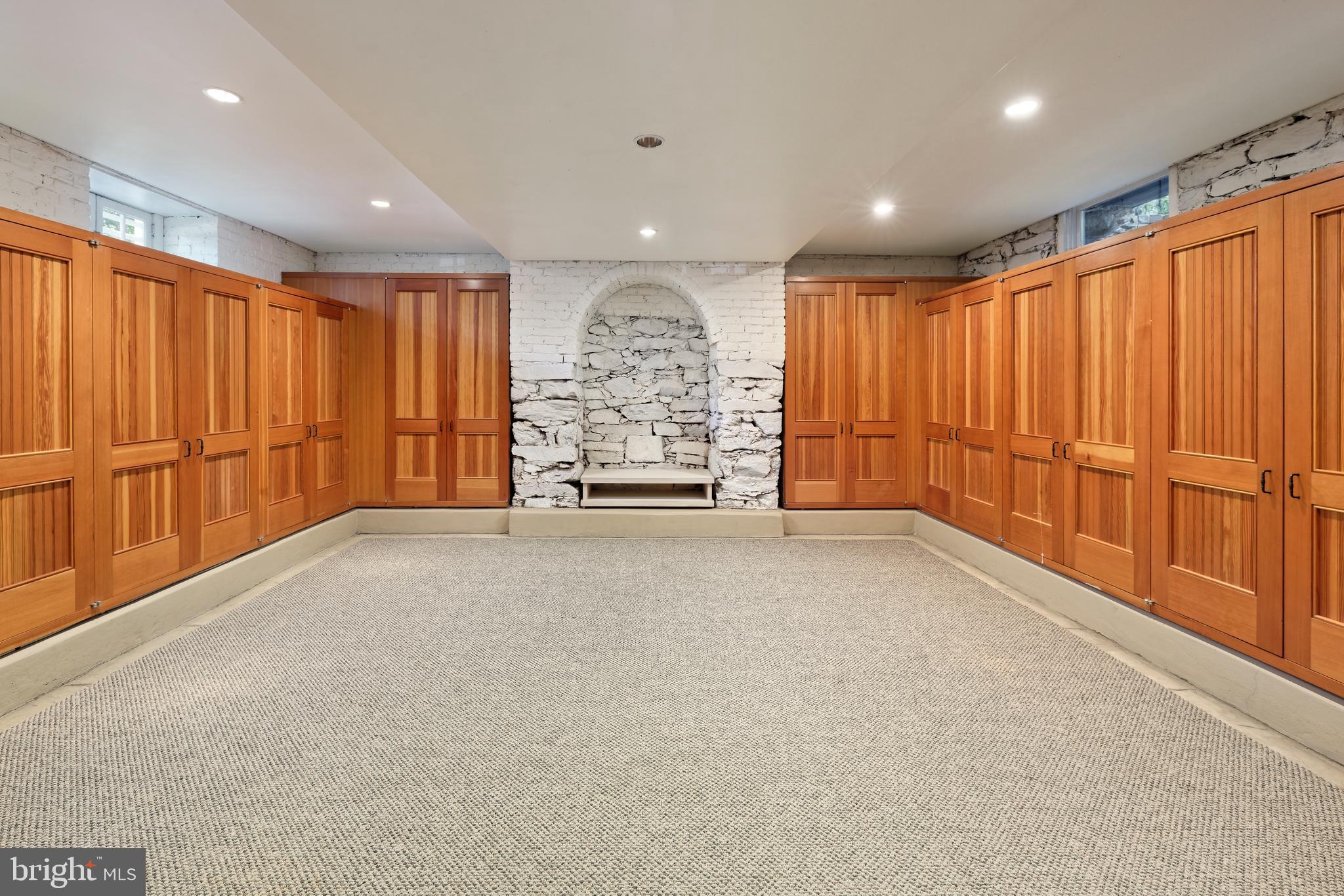 OLD TOWN - Residential