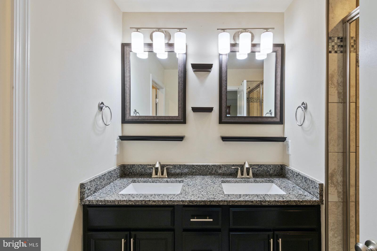 STONEHAVEN - Residential