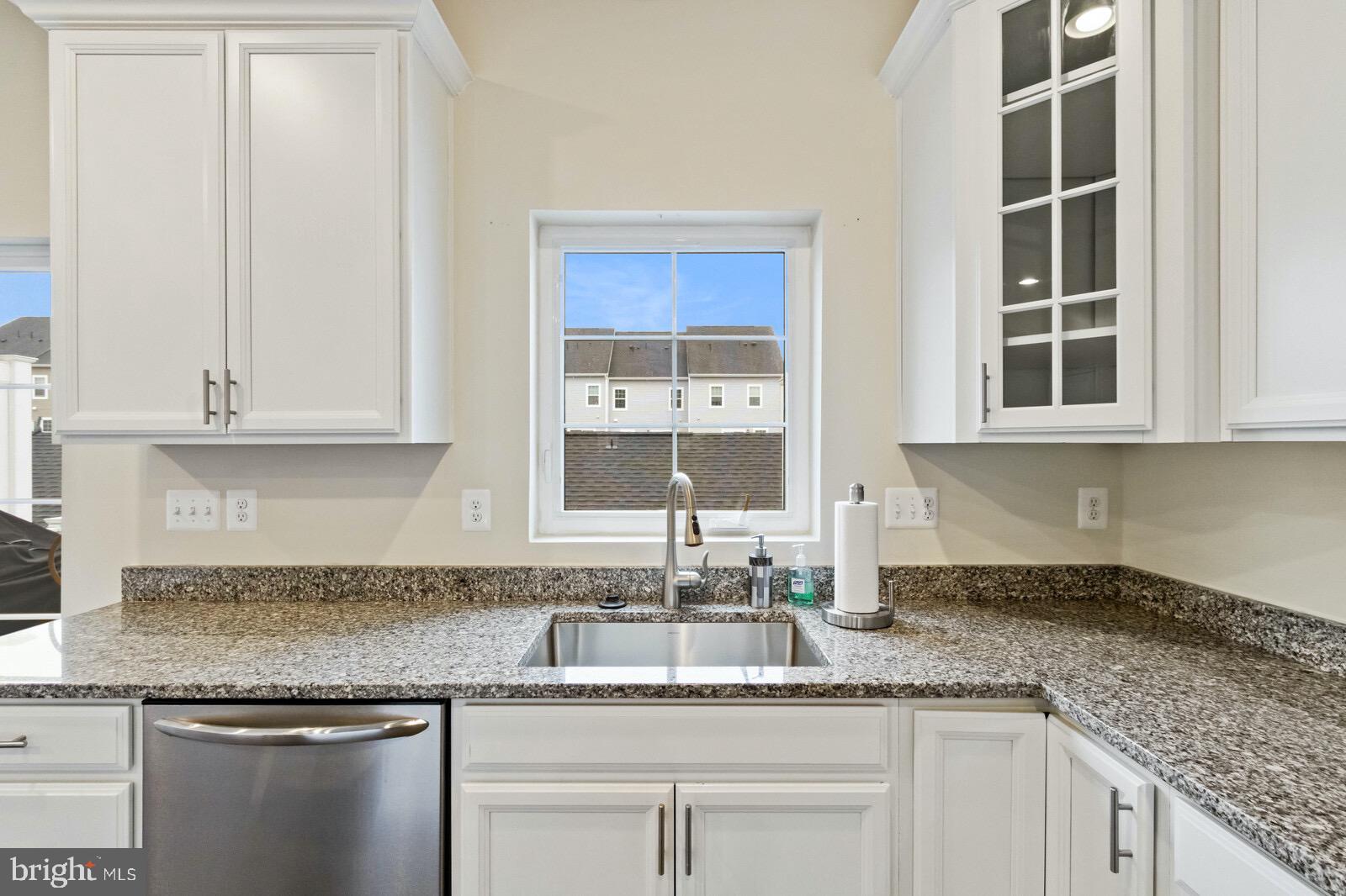 STONEHAVEN - Residential