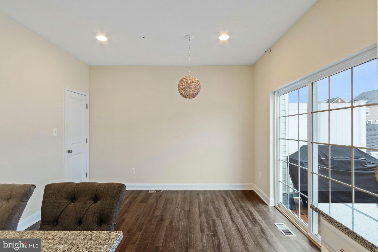 STONEHAVEN - Residential