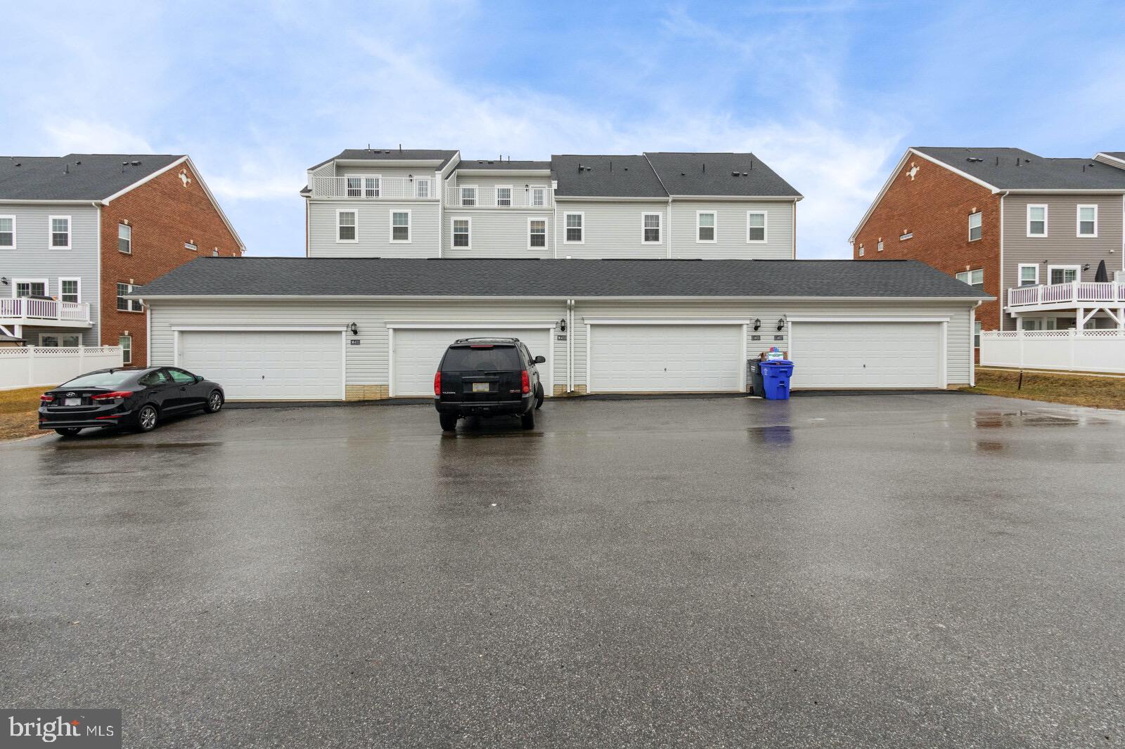 STONEHAVEN - Residential